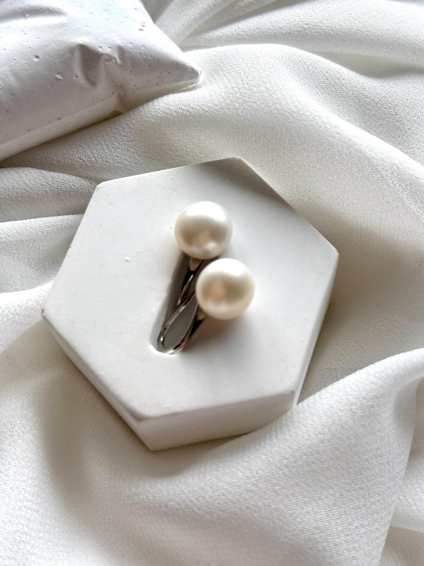 White Freshwater Pearl High Heel Earrings – 925 Sterling Silver