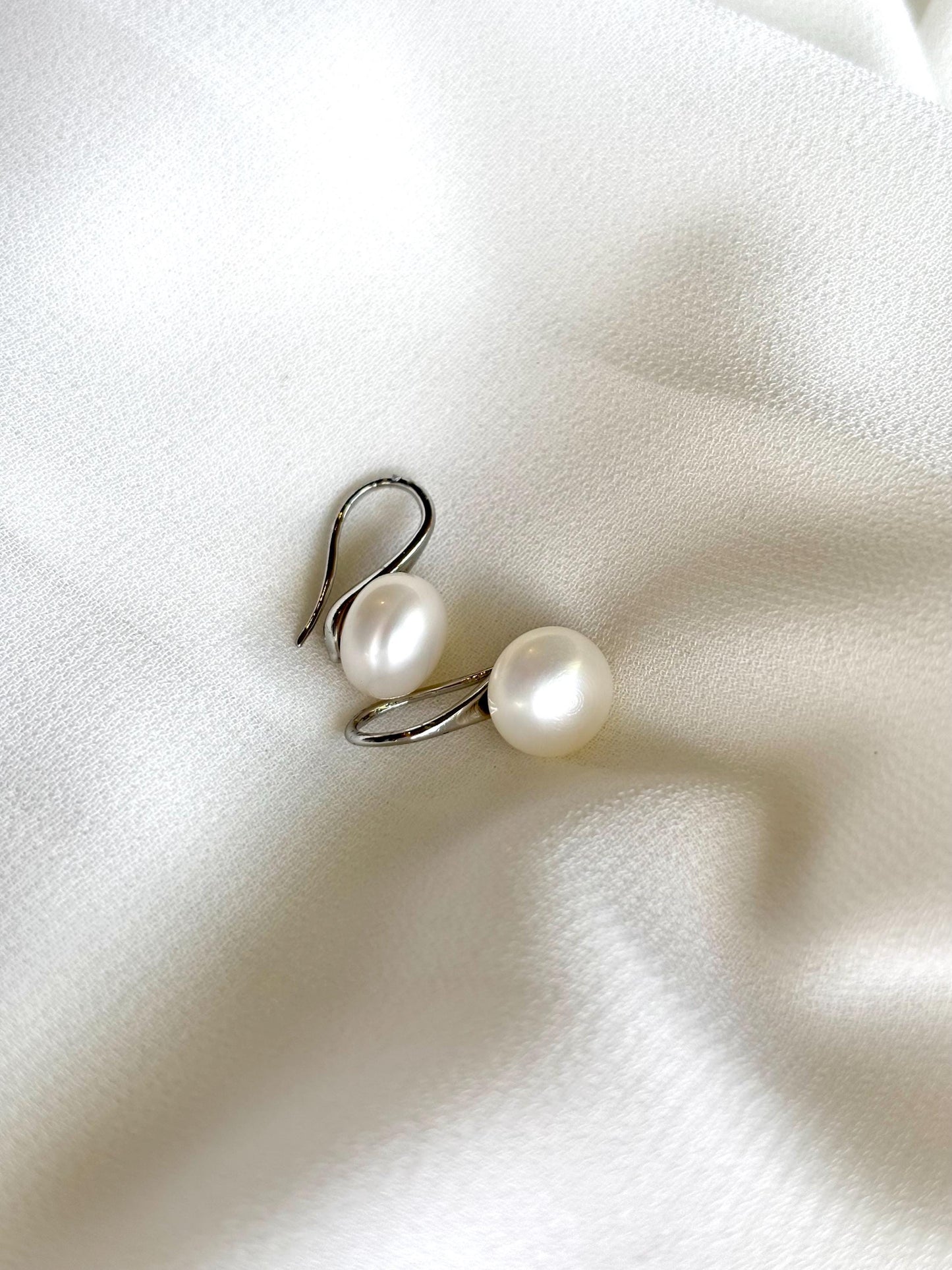 White Freshwater Pearl High Heel Earrings – 925 Sterling Silver