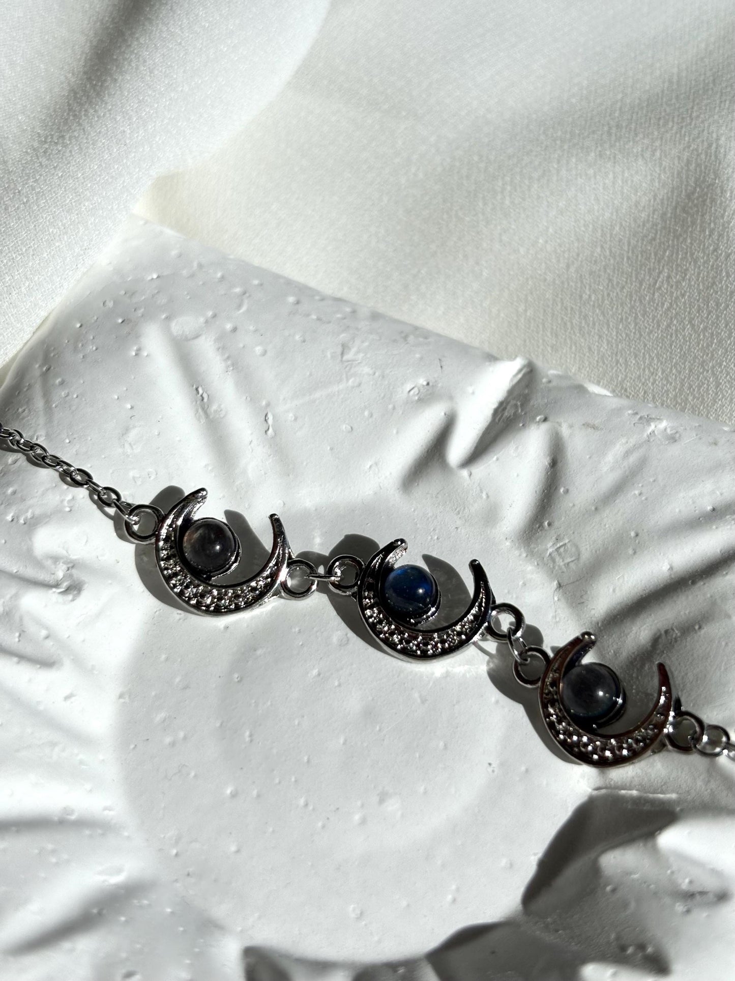 Celestial Moon and Sun Bracelet with 3 Labradorite Stones – Blue and Grey, Symbolizing Transformation and Magic