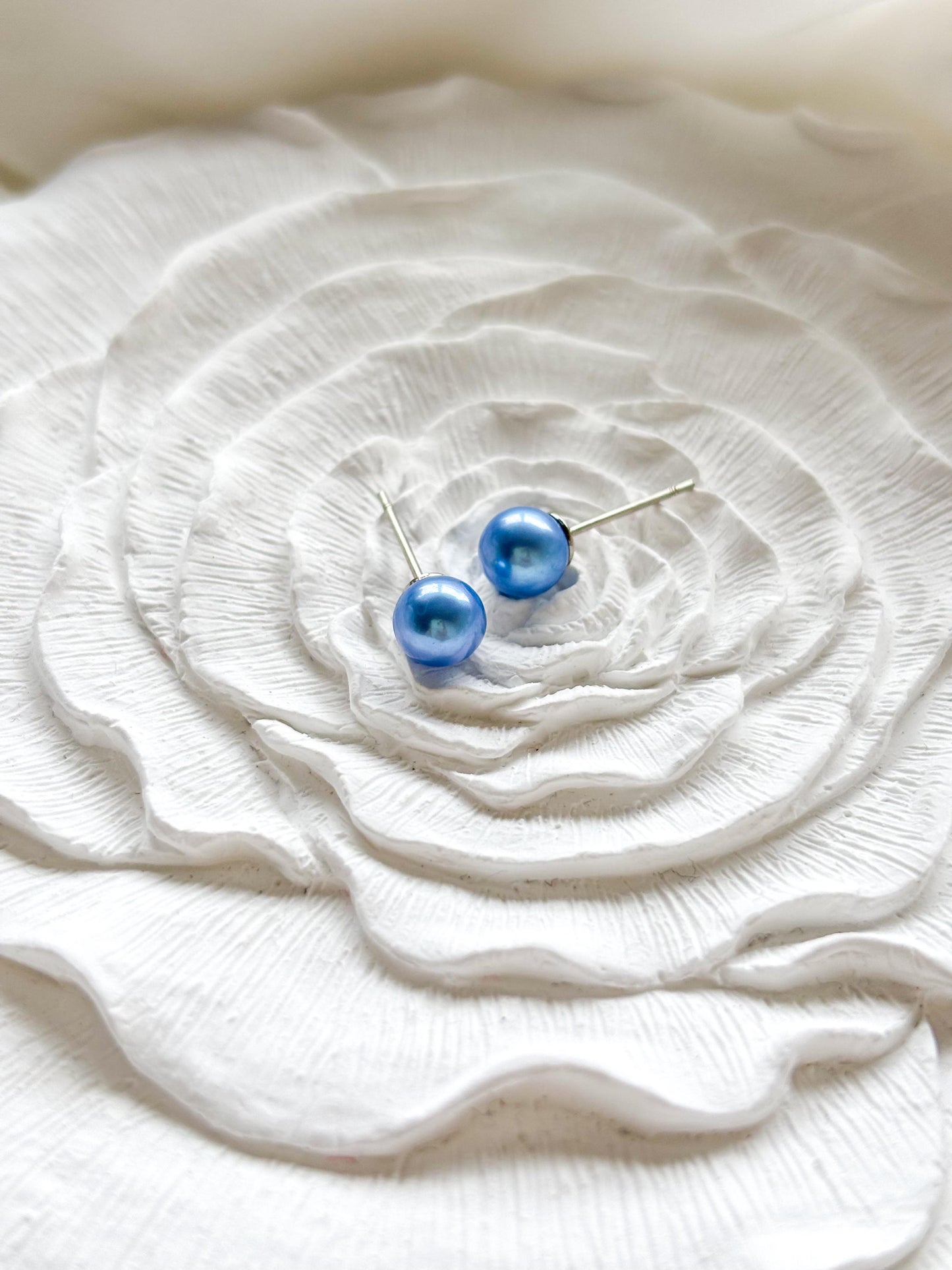 Violet is Blue Pearl Stud Earrings