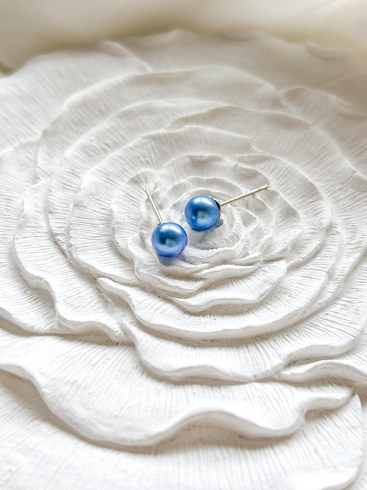 Violet is Blue Pearl Stud Earrings