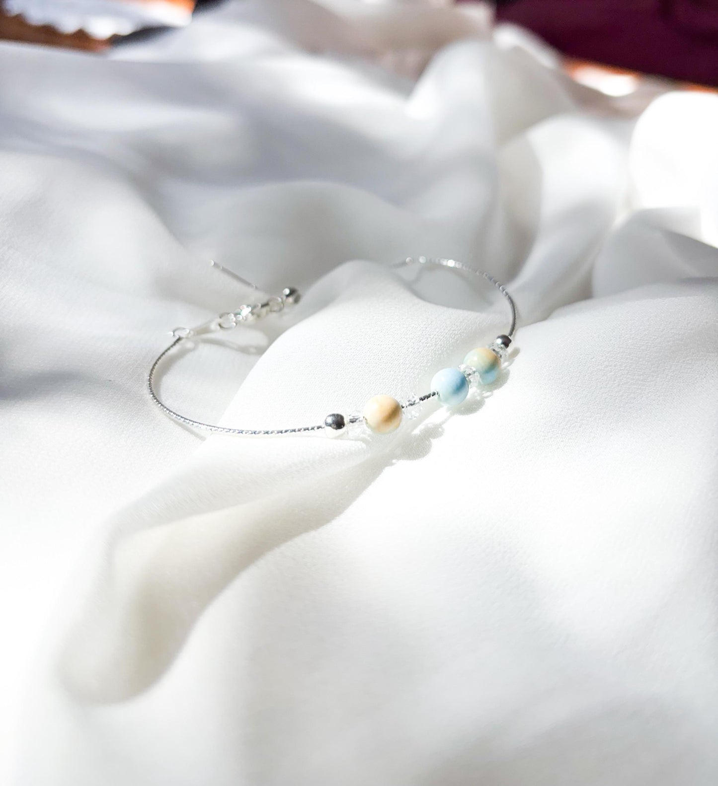Vivid Harmony: Minimalist Dainty Alashan Agate & Clear Quartz Bangle