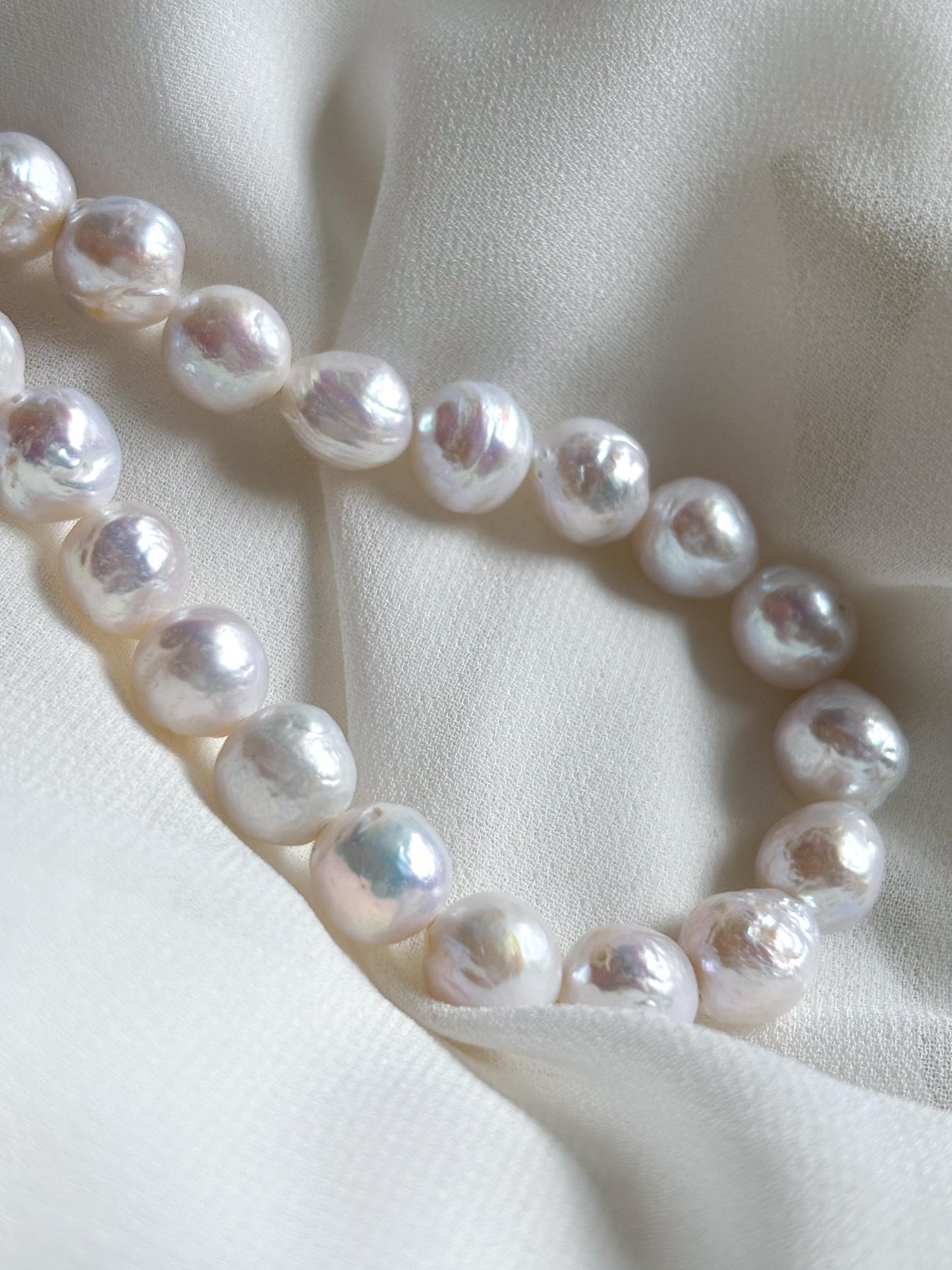 Ethereal Ocean Mist – White Baroque Wrinkled Pearl Necklace (AA Luster)
