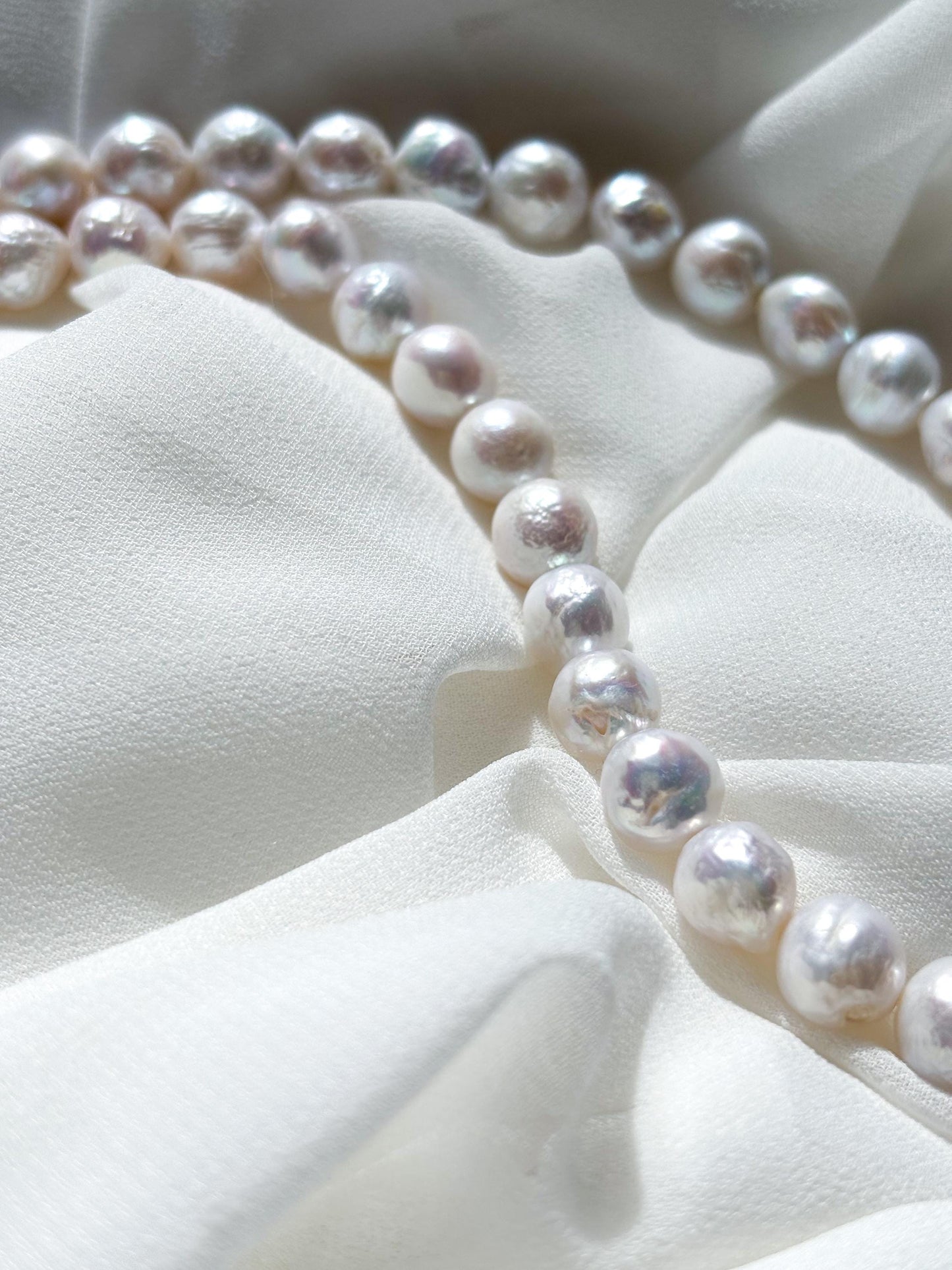 Ethereal Ocean Mist – White Baroque Wrinkled Pearl Necklace (AA Luster)
