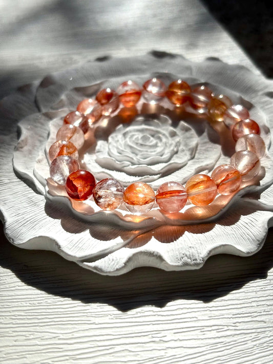 Ember Flow – Hematoid Quartz Beaded Bracelet