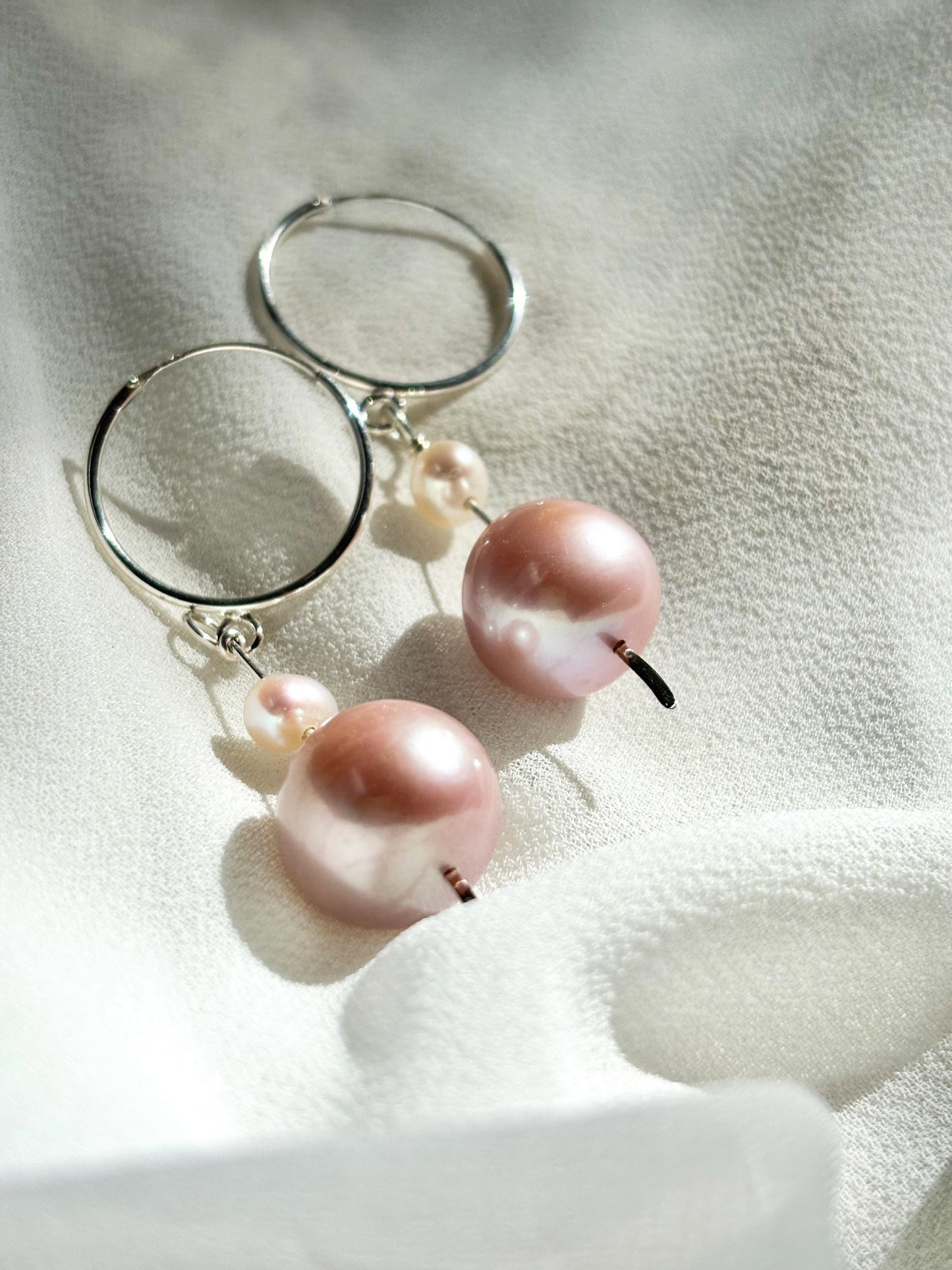 Snowy Whimsy – Sterling Silver Edison and Freshwater Pearl Huggie Earrings