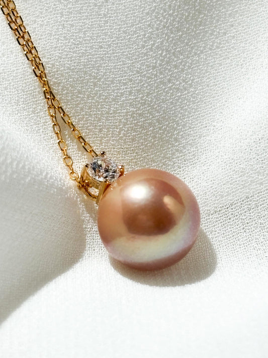 Celestial Bloom – Apricot Iridescence Pearl & Moissanite Pendant Necklace (AAA Luster) 925 Sterling Silver