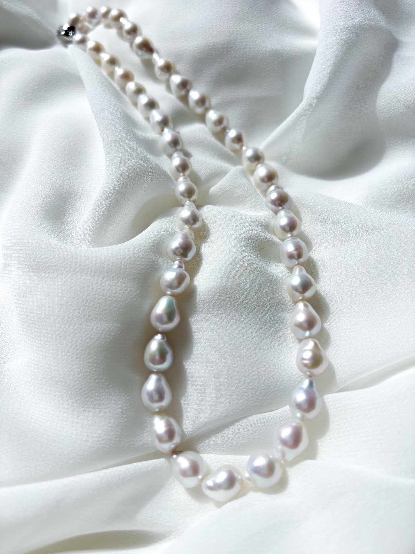 Moonlit Dew – White Baroque Teardrop Pearl Necklace (AAA Luster)