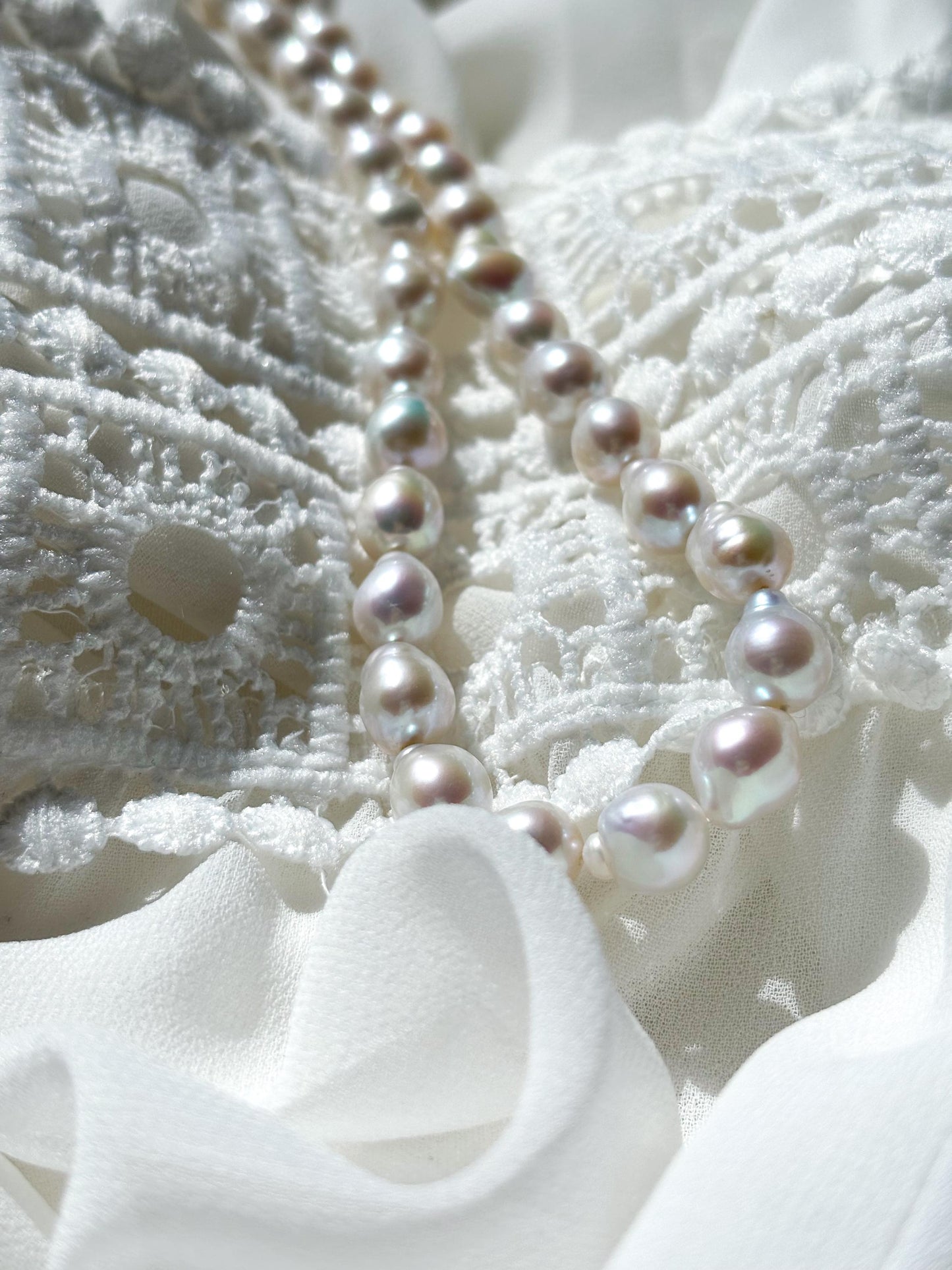 Moonlit Dew – White Baroque Teardrop Pearl Necklace (AAA Luster)