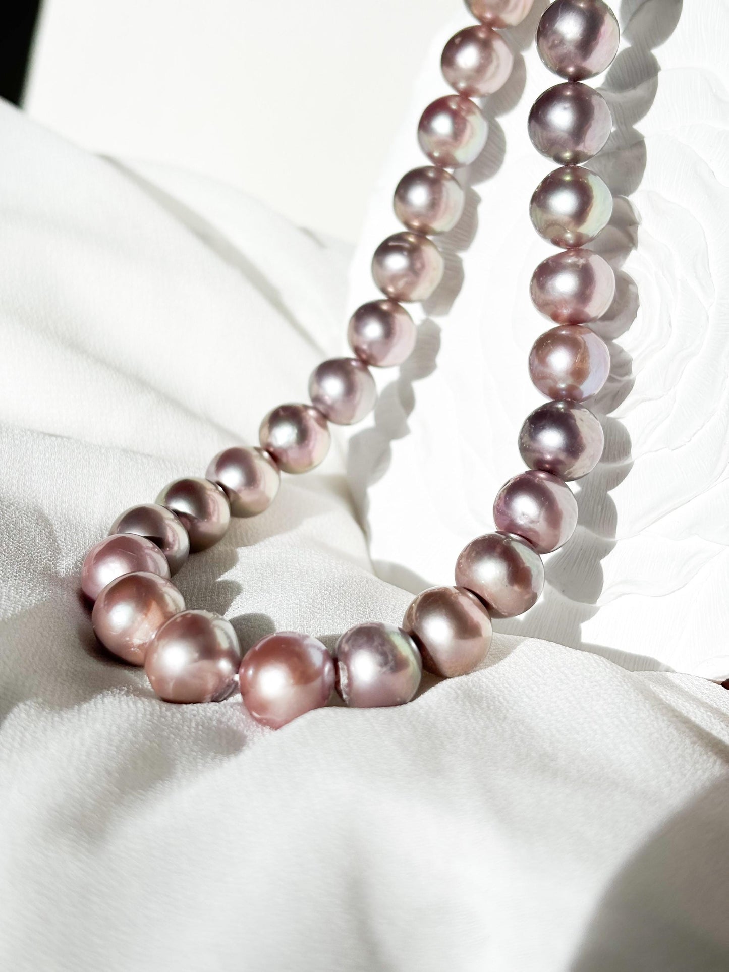 Moonlit Mist – Titanium Lavender Edison Pearl Necklace