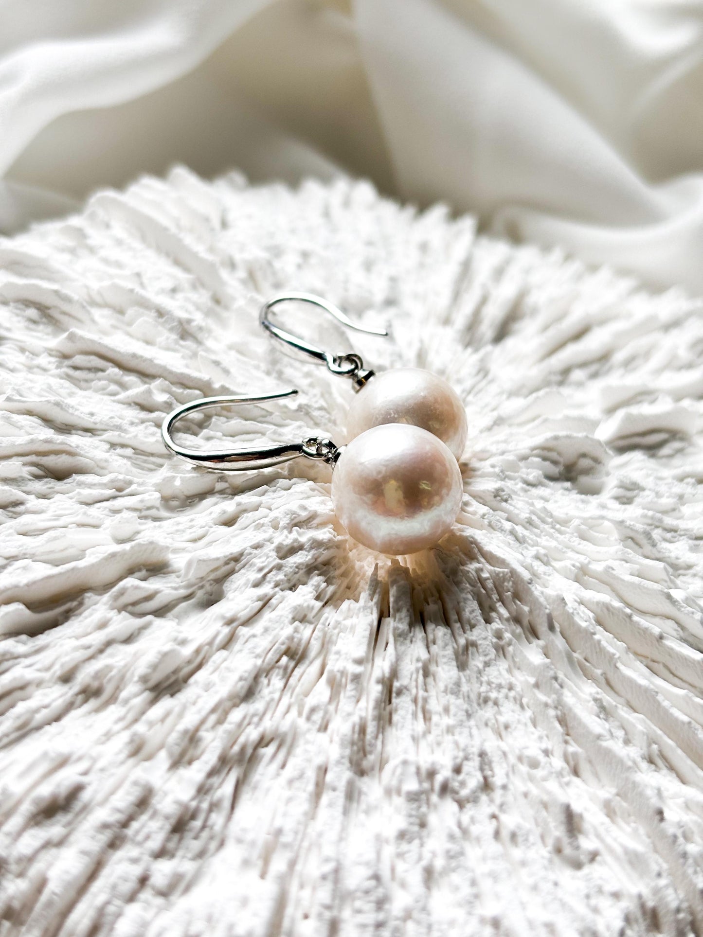 Luna Grace – 11mm White Pearl Drop Earrings