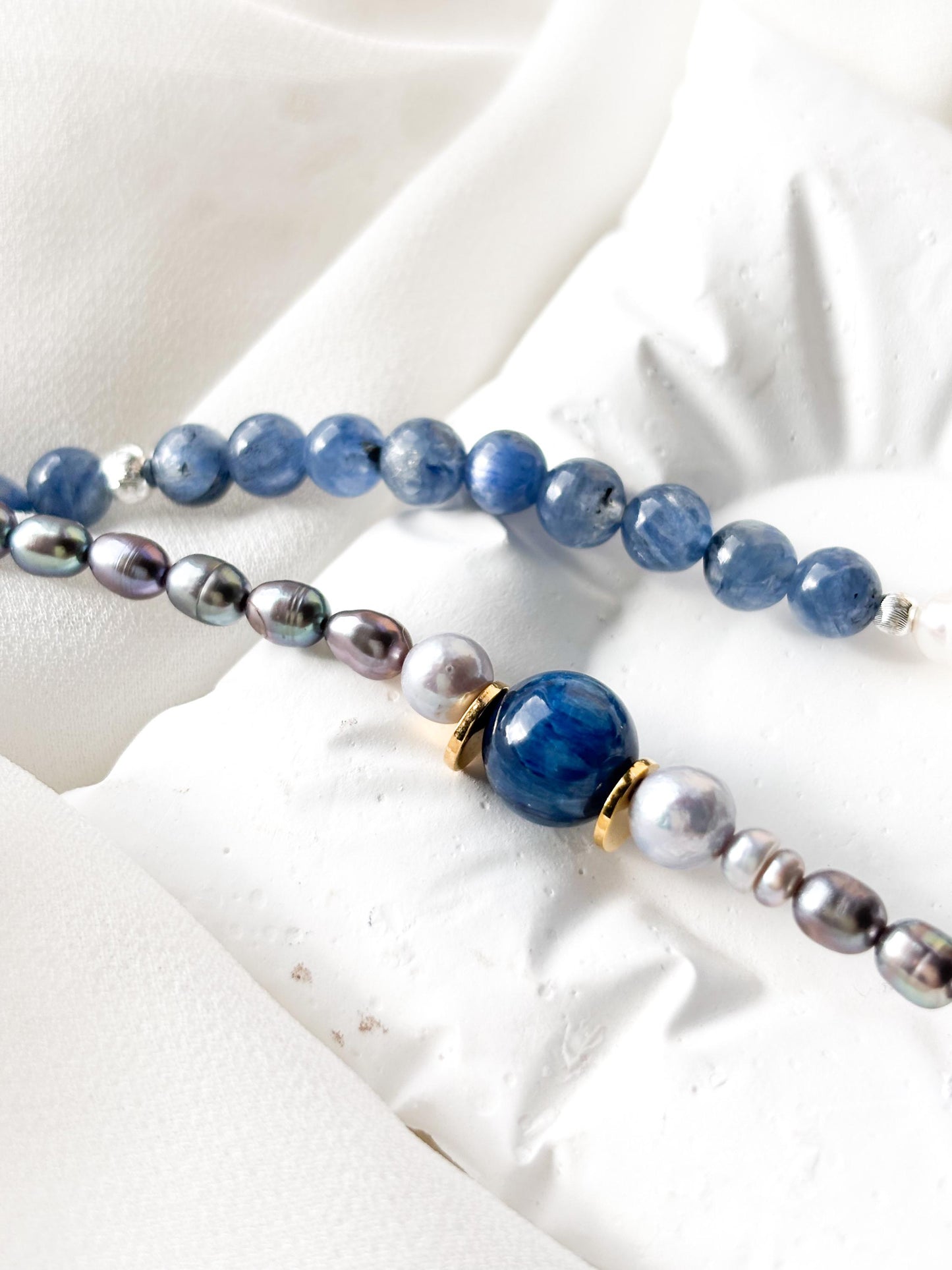 Ocean Star – Blue Kyanite & Silver-Grey Pearl Necklace