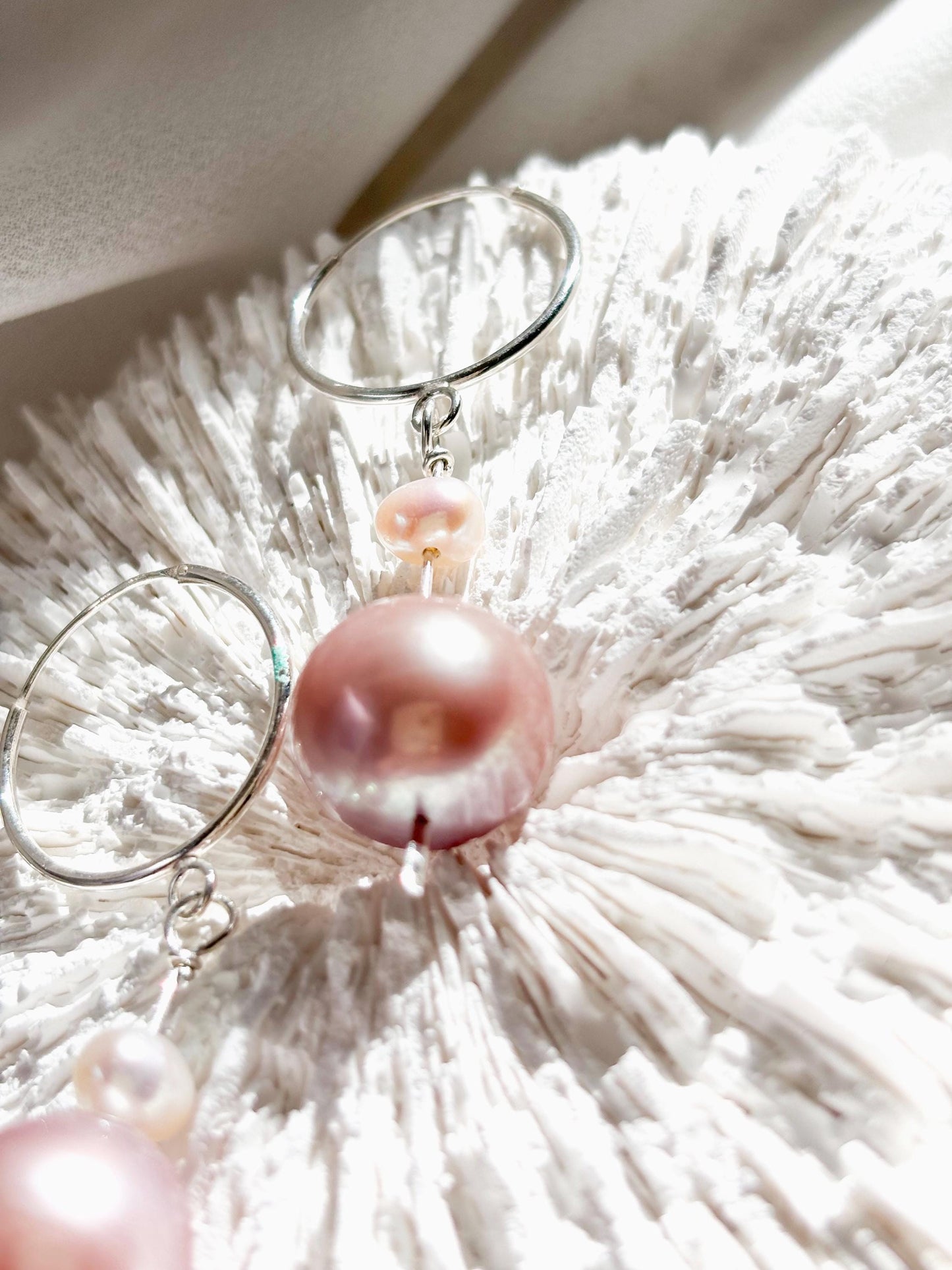Snowy Whimsy – Sterling Silver Edison and Freshwater Pearl Huggie Earrings