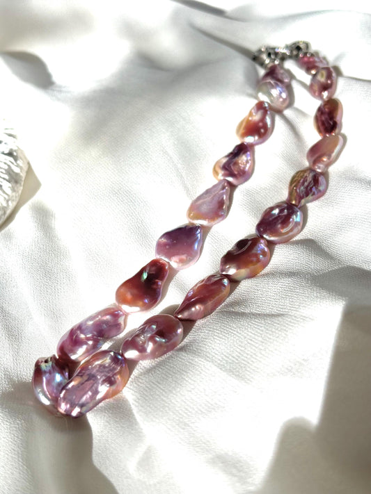 Aurora Drizzle – Iridescent Baroque Pearl Necklace