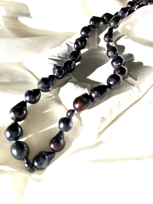 Black Baroque Teardrop Pearl Necklace with Blue Undertones (AA luster)