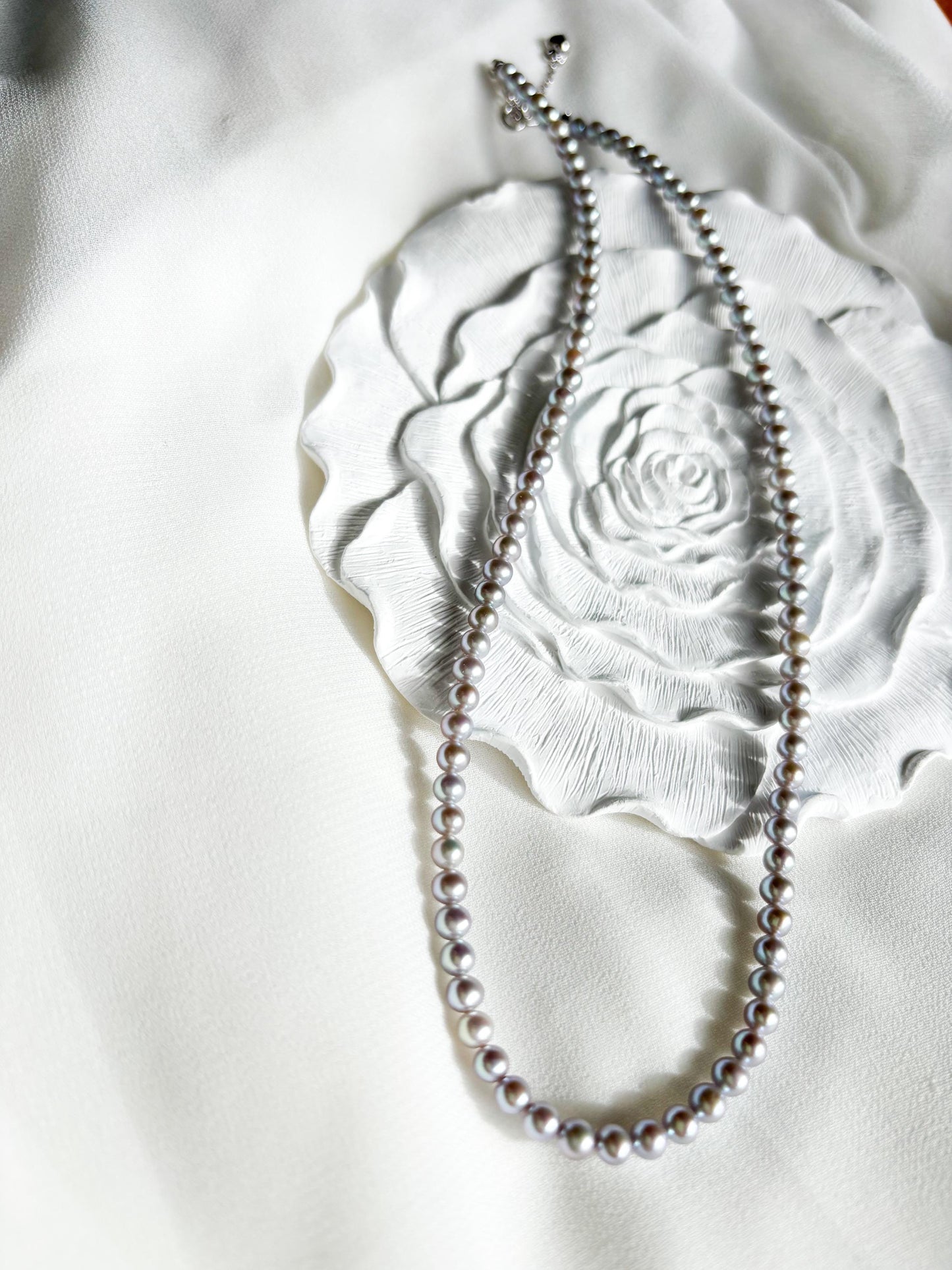 Moonlit Mist – Grey Pearl Necklace & Earrings Set – A Gift of Grace and Radiance