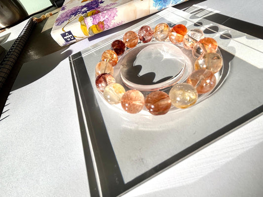 Fireleaf Pond – Hematoid Quartz Bracelet B