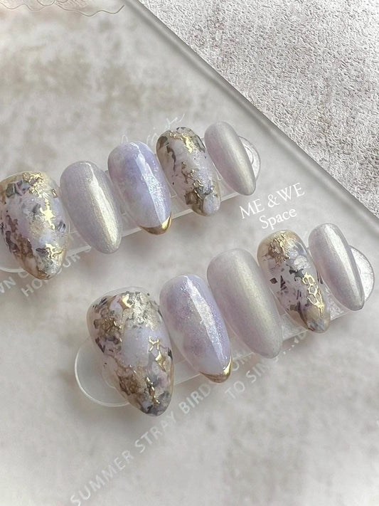 Mystic purple and gold press-on nail