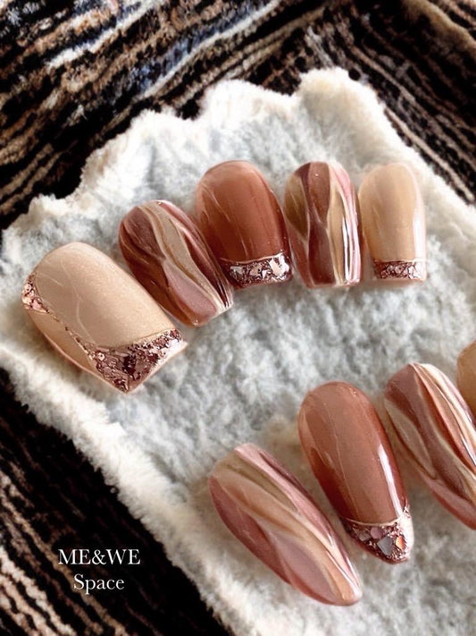 Cocoa Milk – Press-On Nail Set Press-On Nails