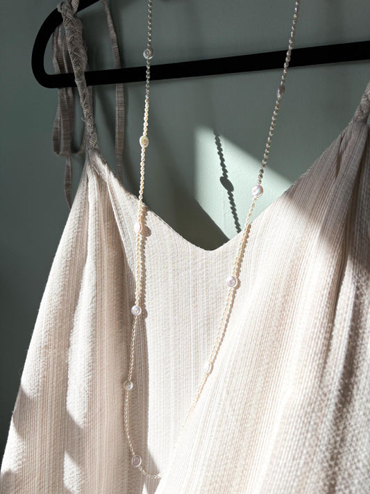 Moonveil – Layered Teardrop & Coin Pearl Necklace