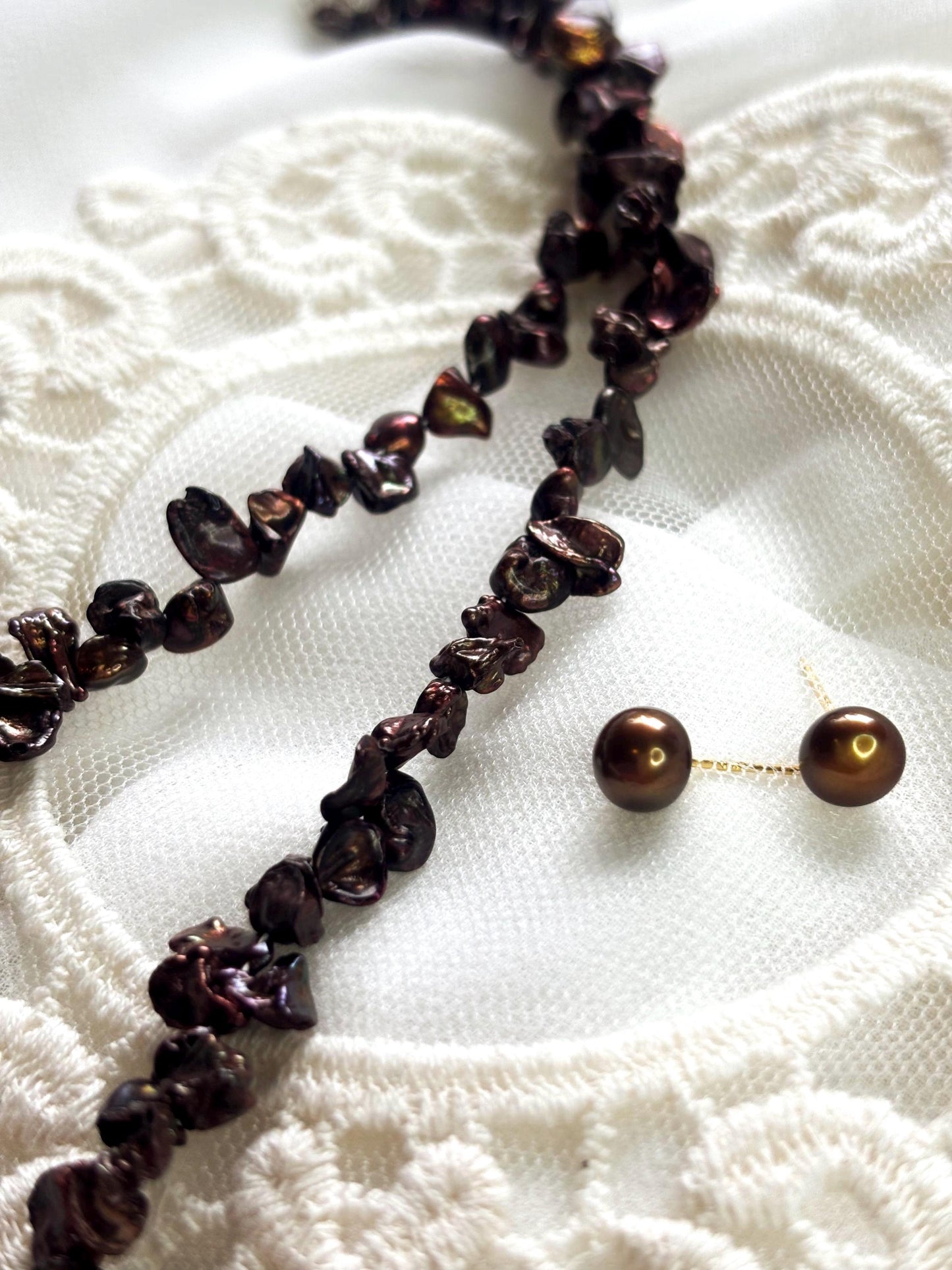 Golden Ember – Petal Pearl Necklace & Caramel Stud Earrings Set – For the One Who Glows with Warmth and Artful Grace