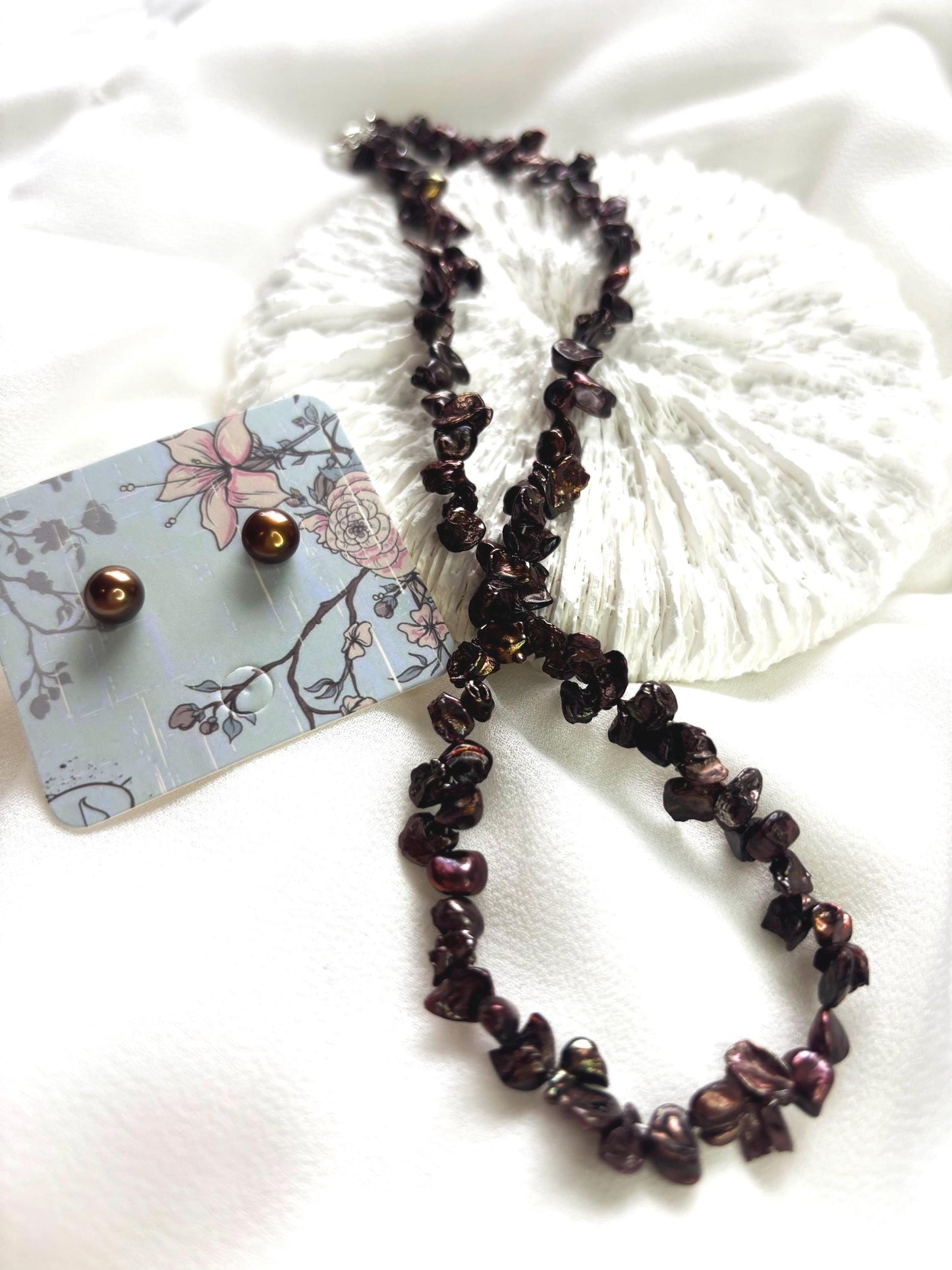 Golden Ember – Petal Pearl Necklace & Caramel Stud Earrings Set – For the One Who Glows with Warmth and Artful Grace