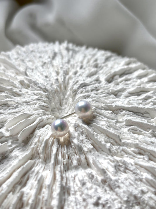 Celestial Mist – White Freshwater Pearl Stud Earrings (AAA Luster)
