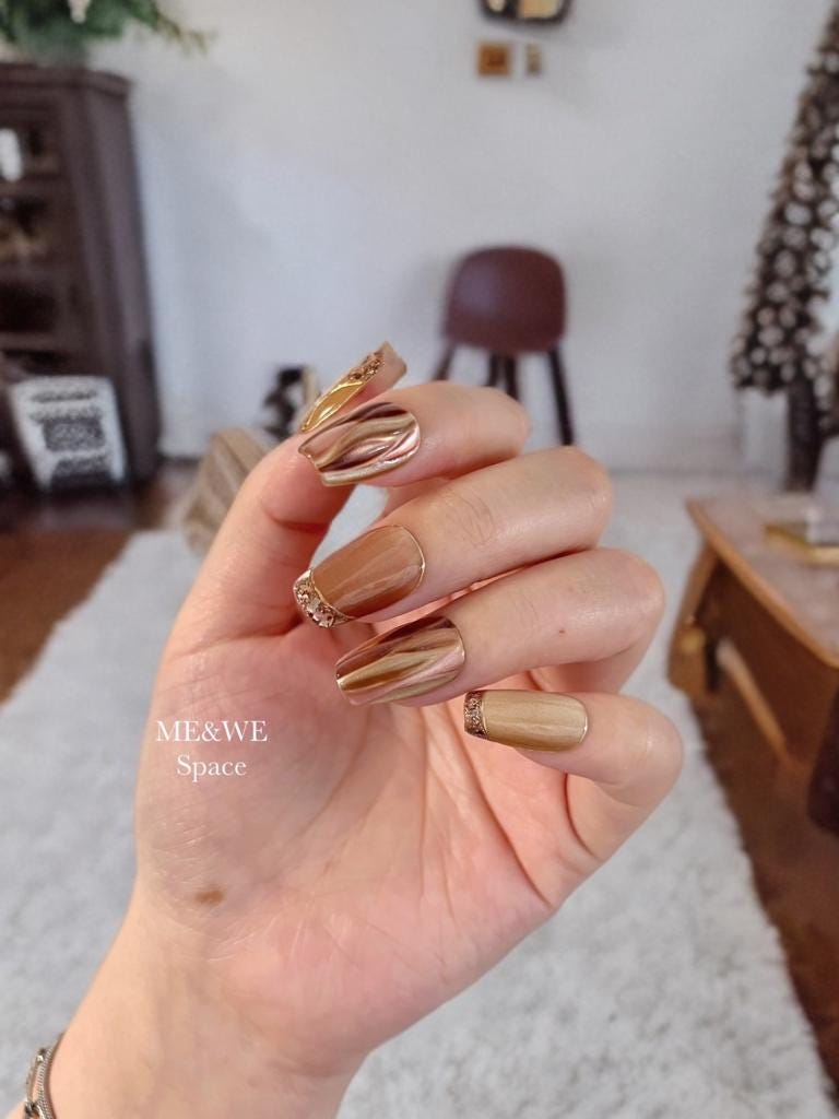 Cocoa Milk – Press-On Nail Set Press-On Nails