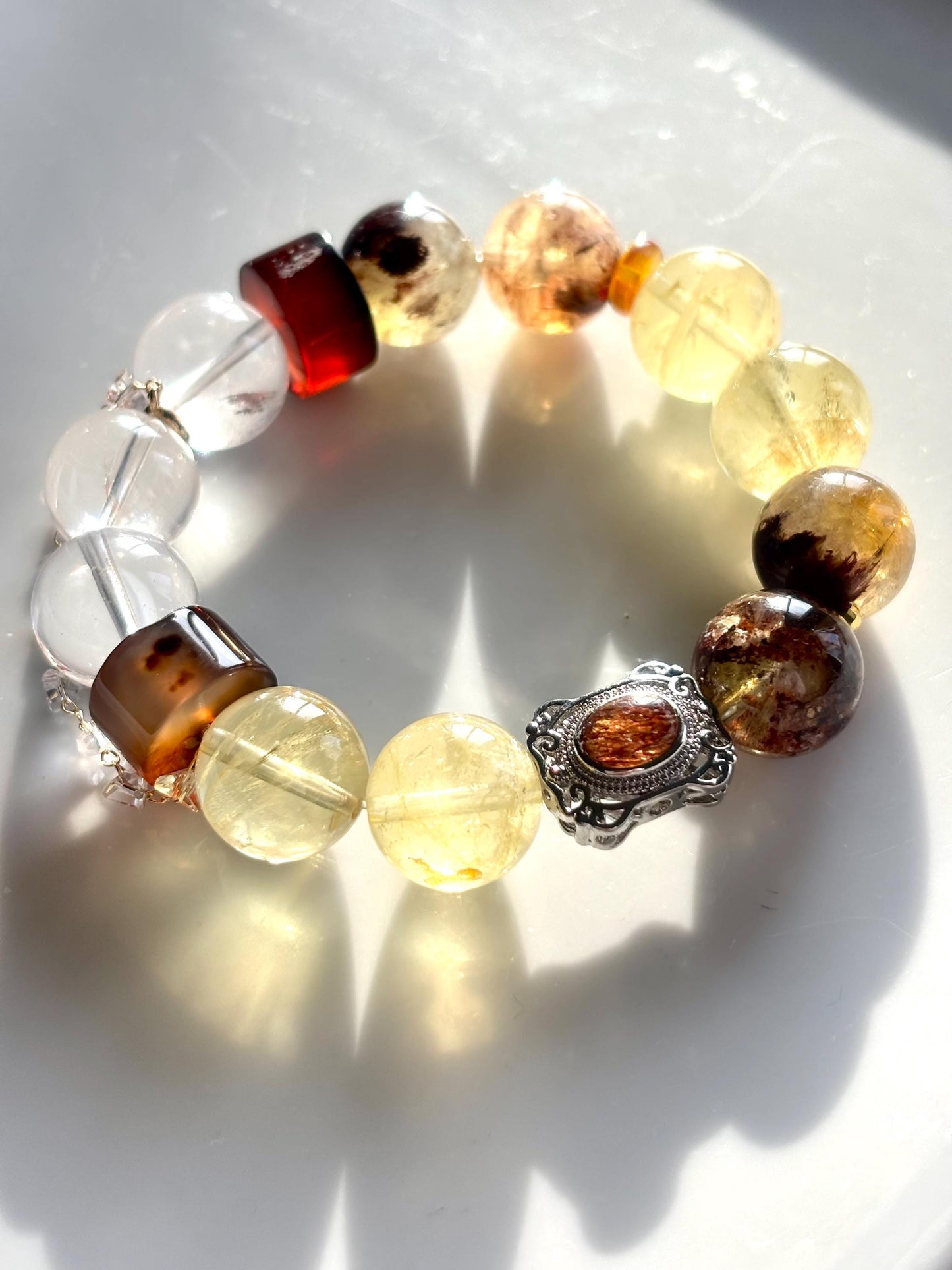 Sunlit Horizon – Mardin-Inspired Quartz & Agate Bracelet