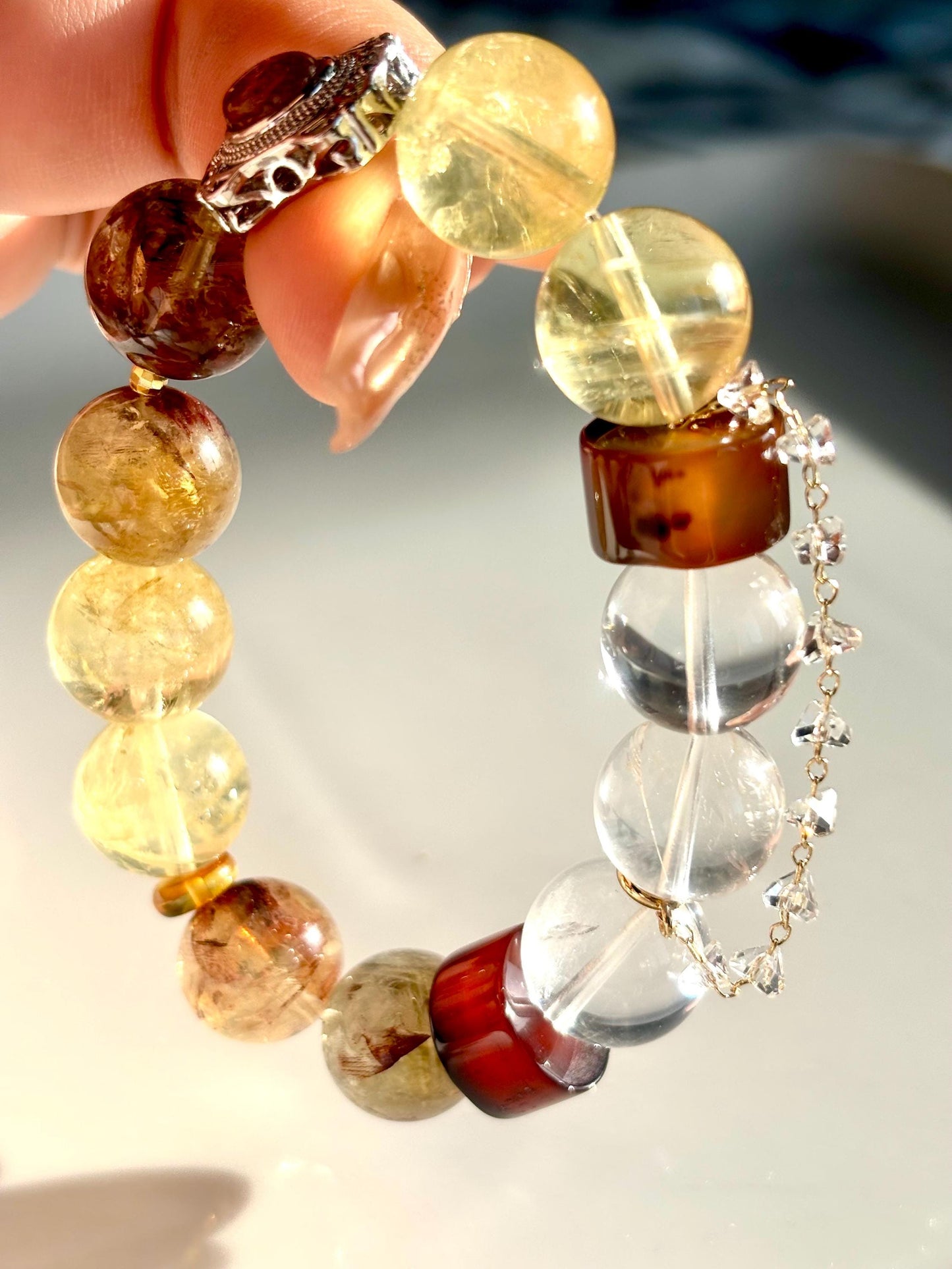 Sunlit Horizon – Mardin-Inspired Quartz & Agate Bracelet