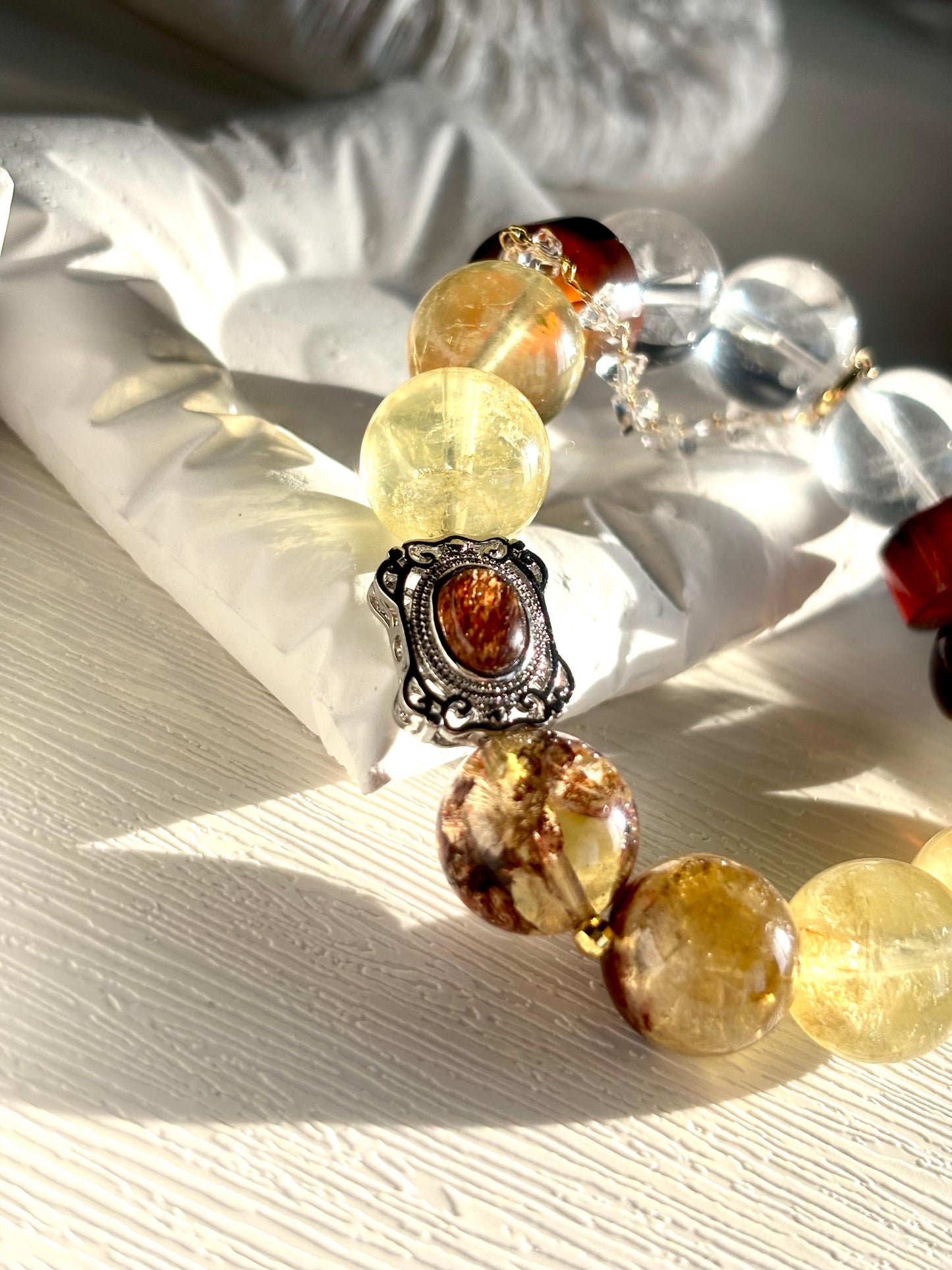 Sunlit Horizon – Mardin-Inspired Quartz & Agate Bracelet