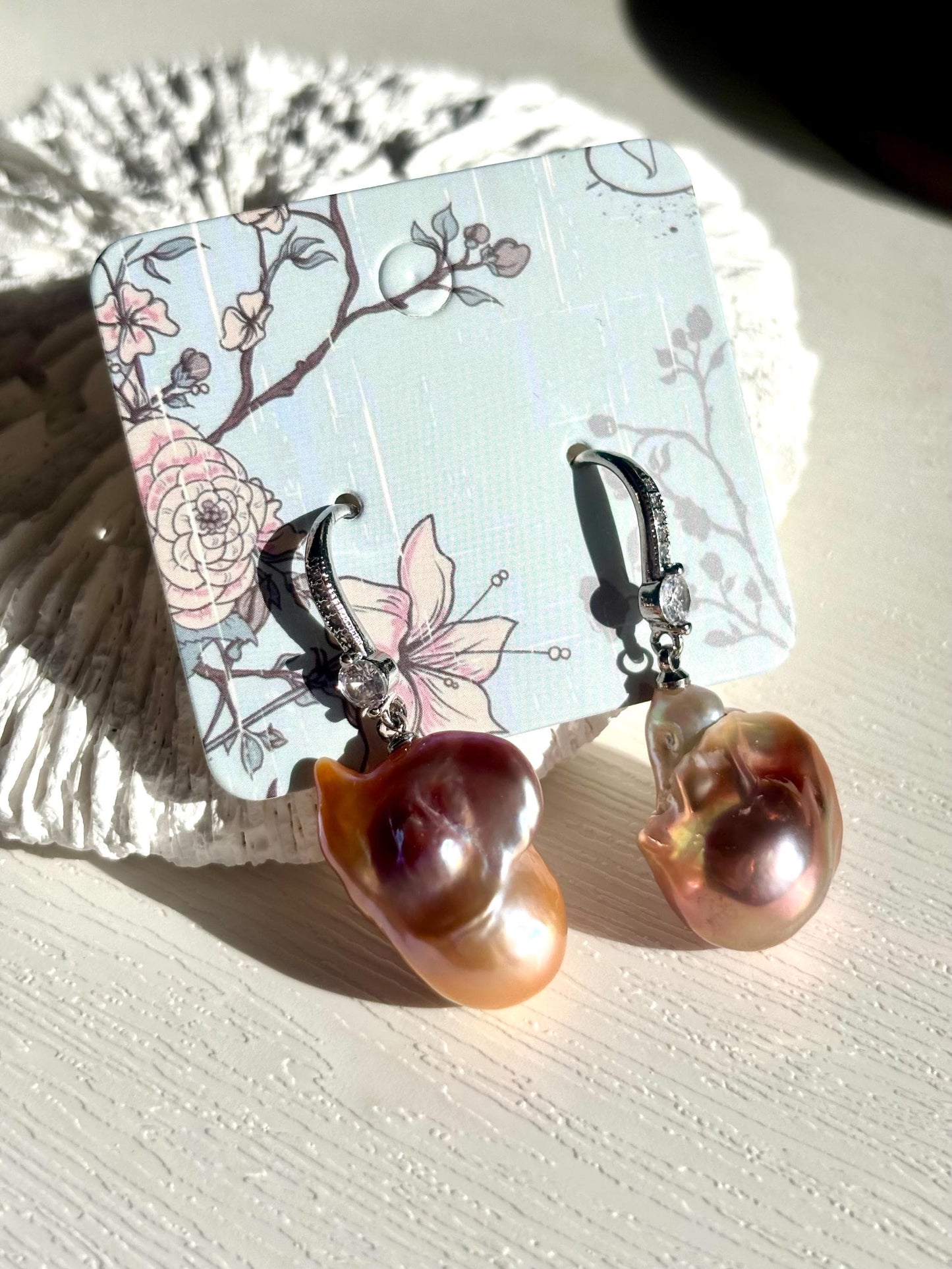 Ember Tide – Sunset Baroque Pearl Earrings