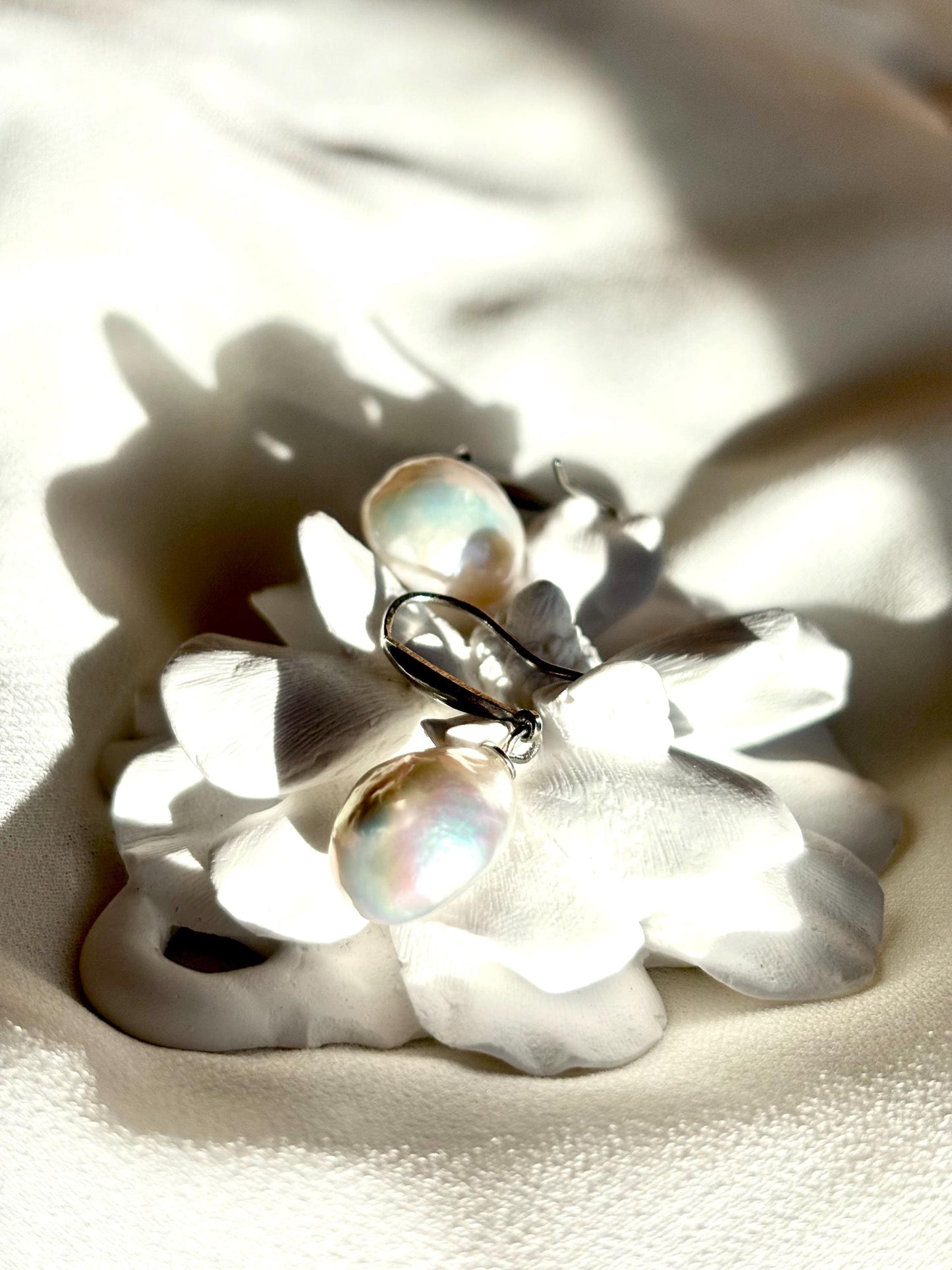 Moonlit Whisper – White Baroque Pearl Stud Earrings