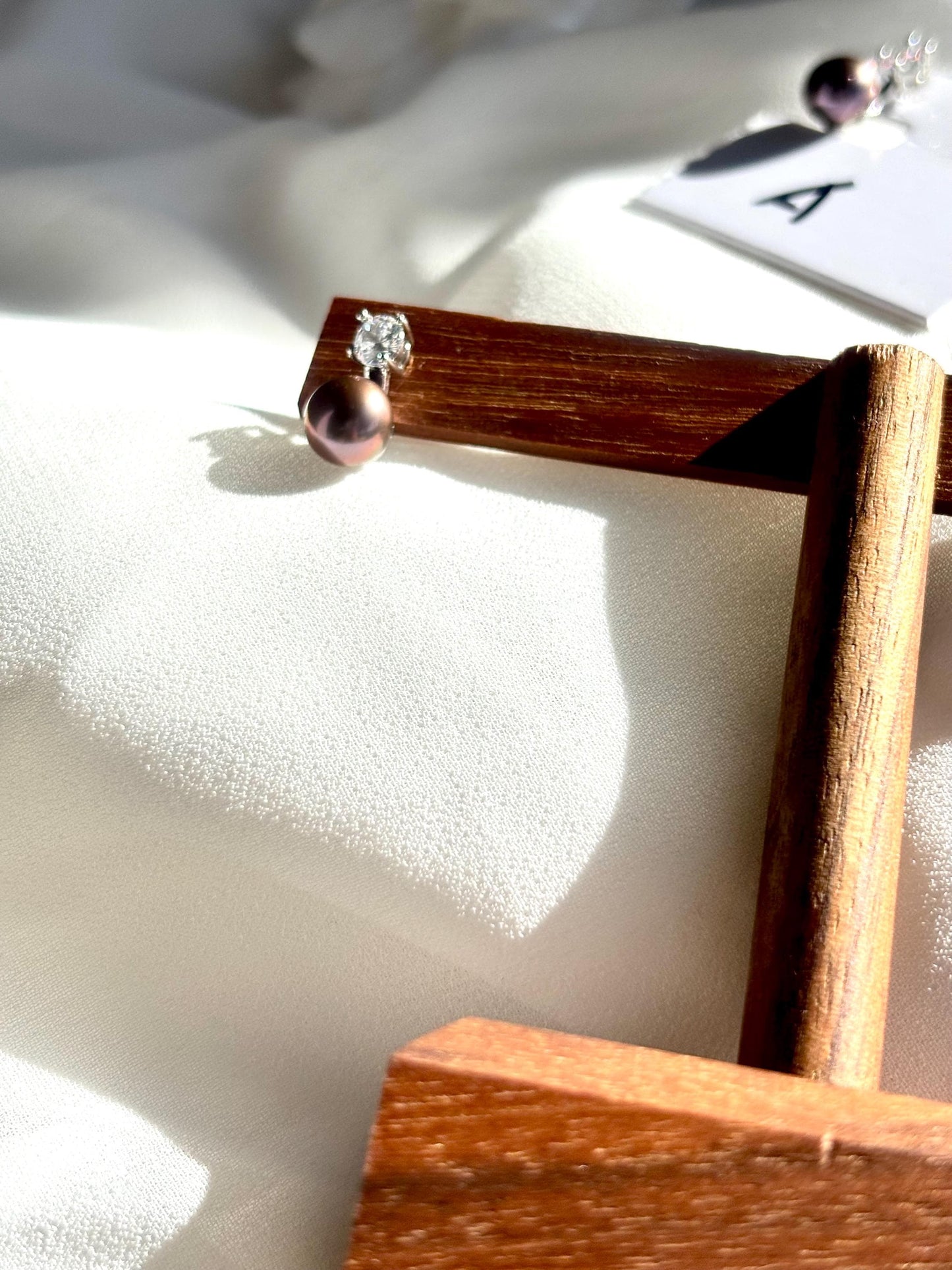 Bronze Twilight – Pearl & Zircon Stud Earrings B