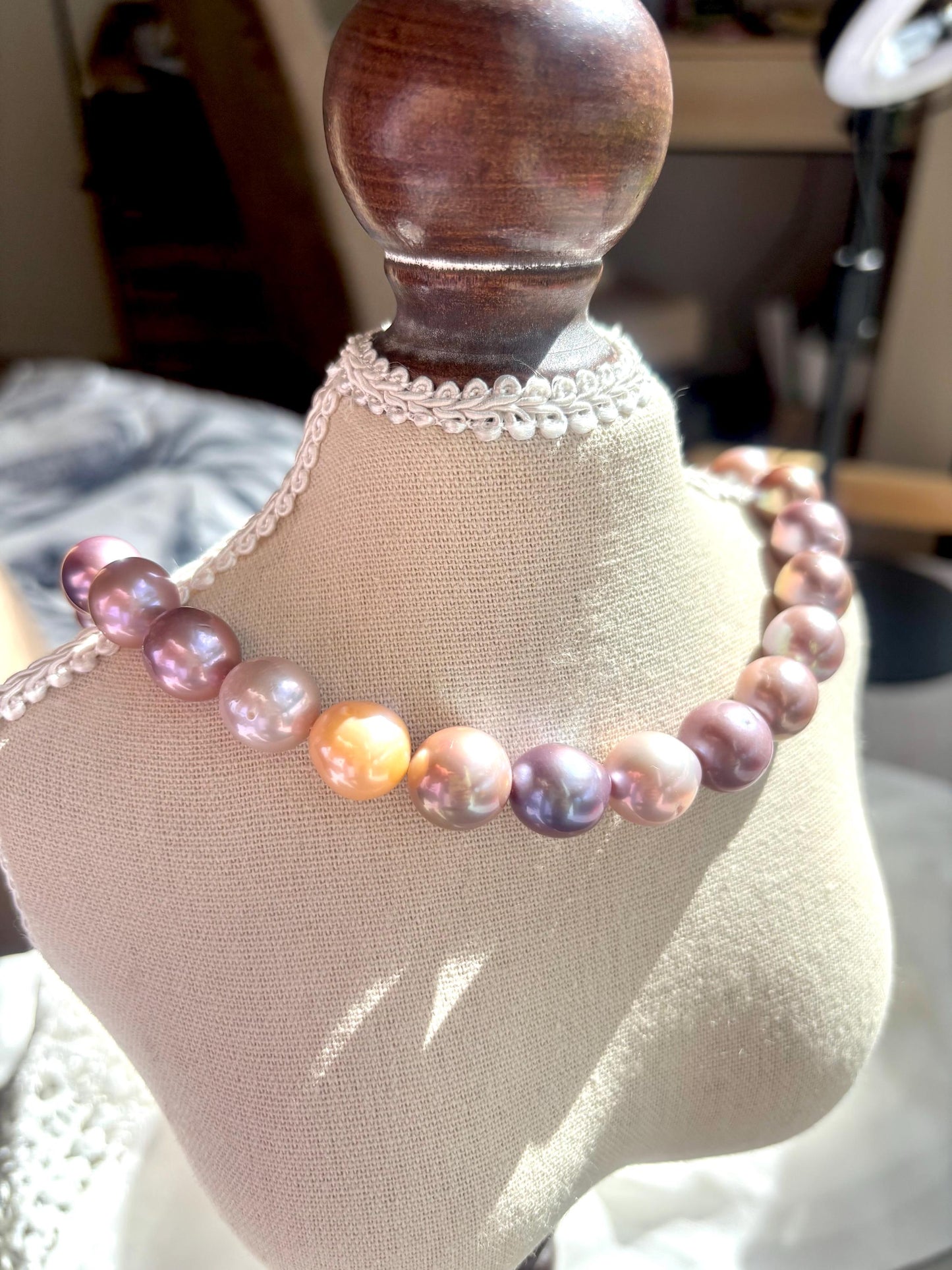 Aurora Bloom – Multicolor Baroque Pearl Necklace
