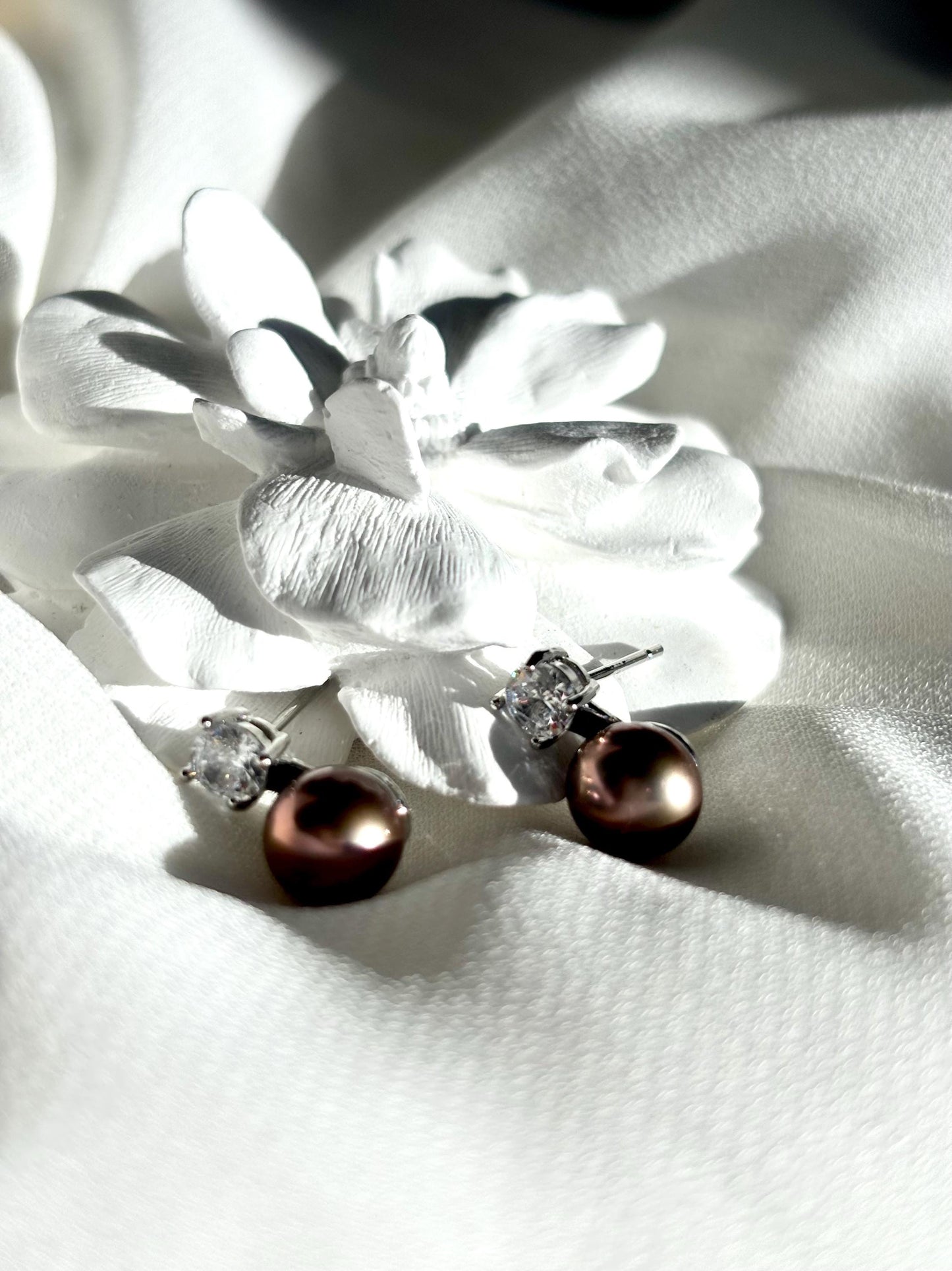 Bronze Twilight – Pearl & Zircon Stud Earrings B