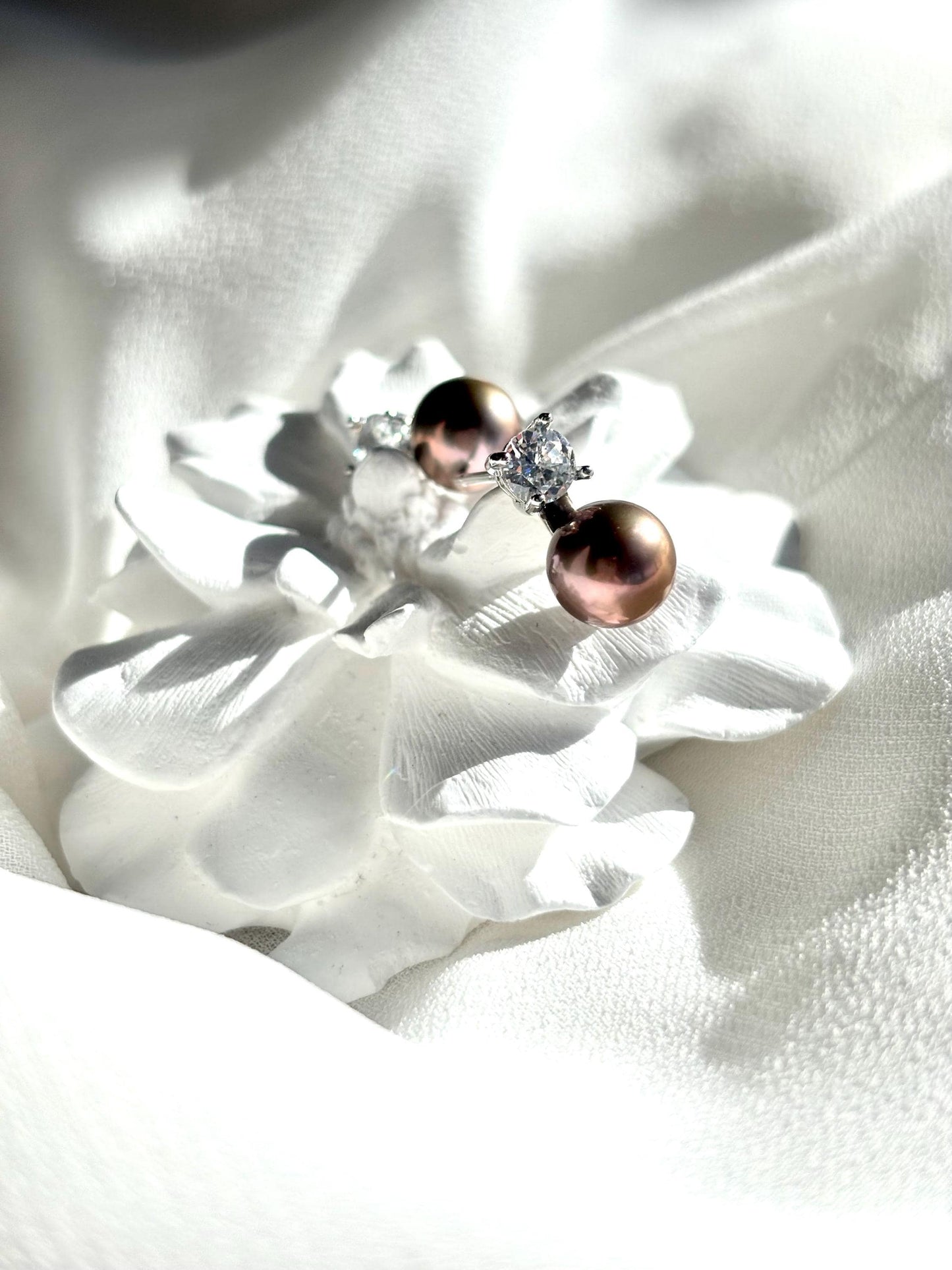 Bronze Twilight – Pearl & Zircon Stud Earrings B