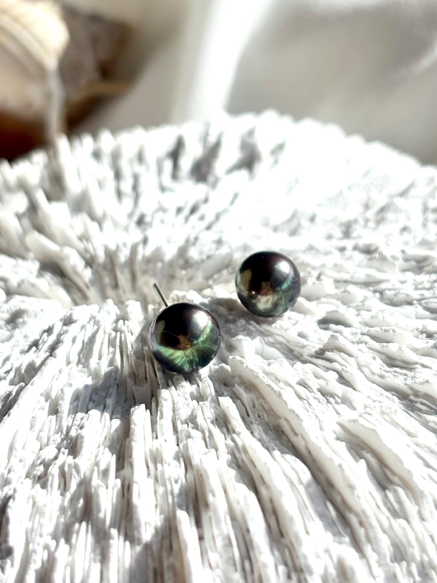 Midnight Lagoon – Tahitian Pearl Stud Earrings