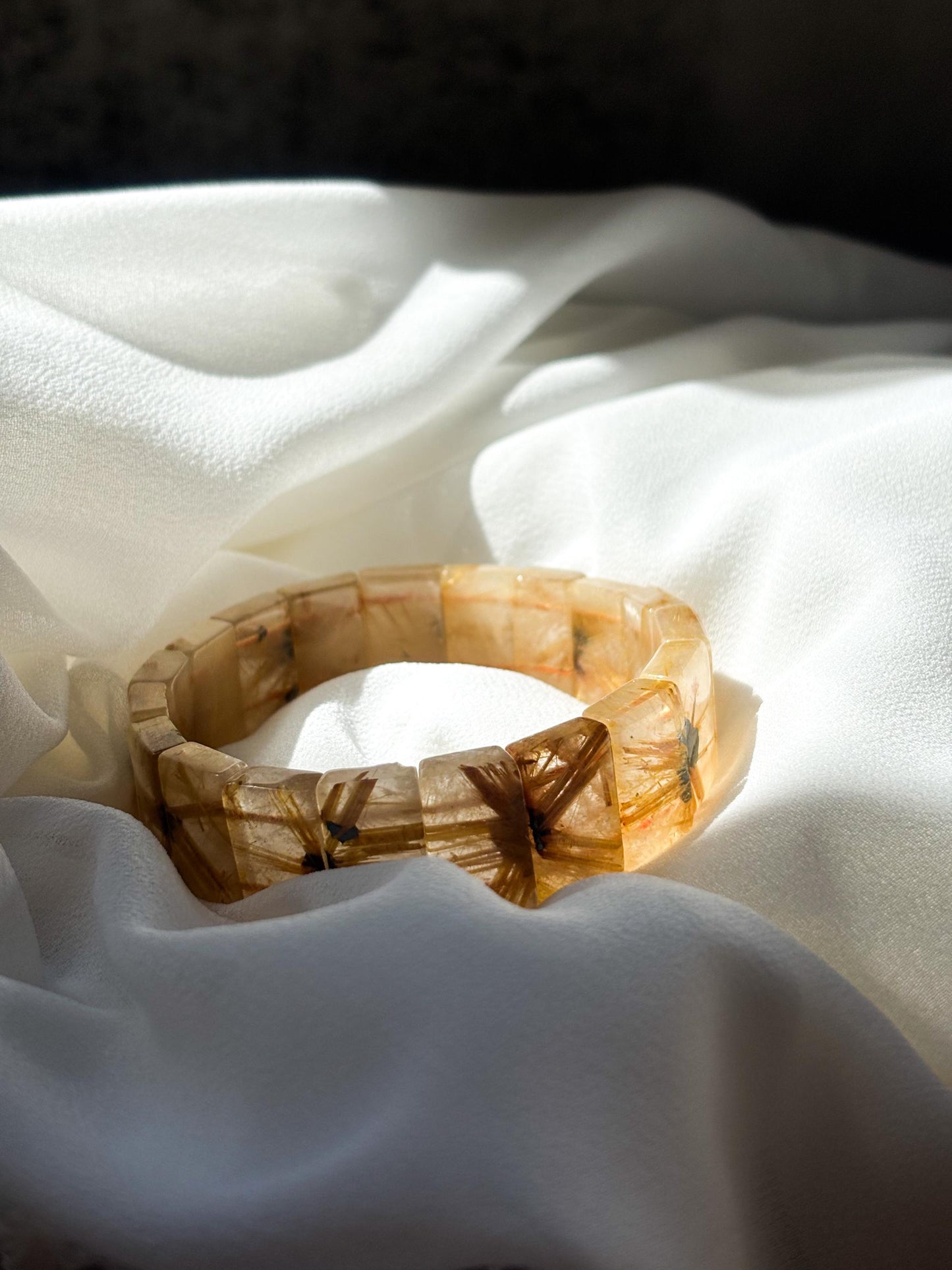 Golden Threads – Swallow Titanium Golden Rutilated Quartz Bracelet