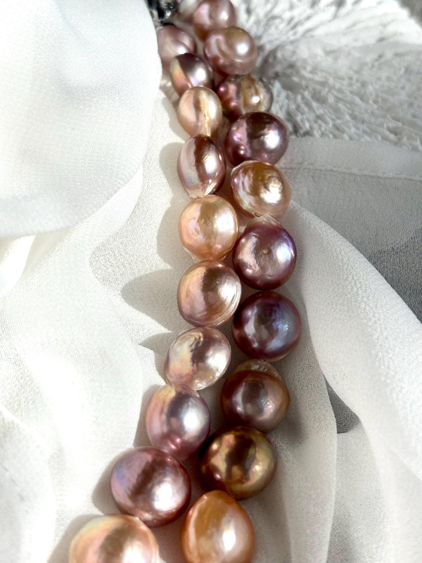 Twilight Garden – Multicolor Baroque Pearl Necklace