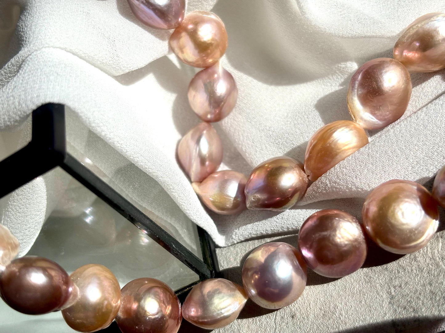 Twilight Garden – Multicolor Baroque Pearl Necklace
