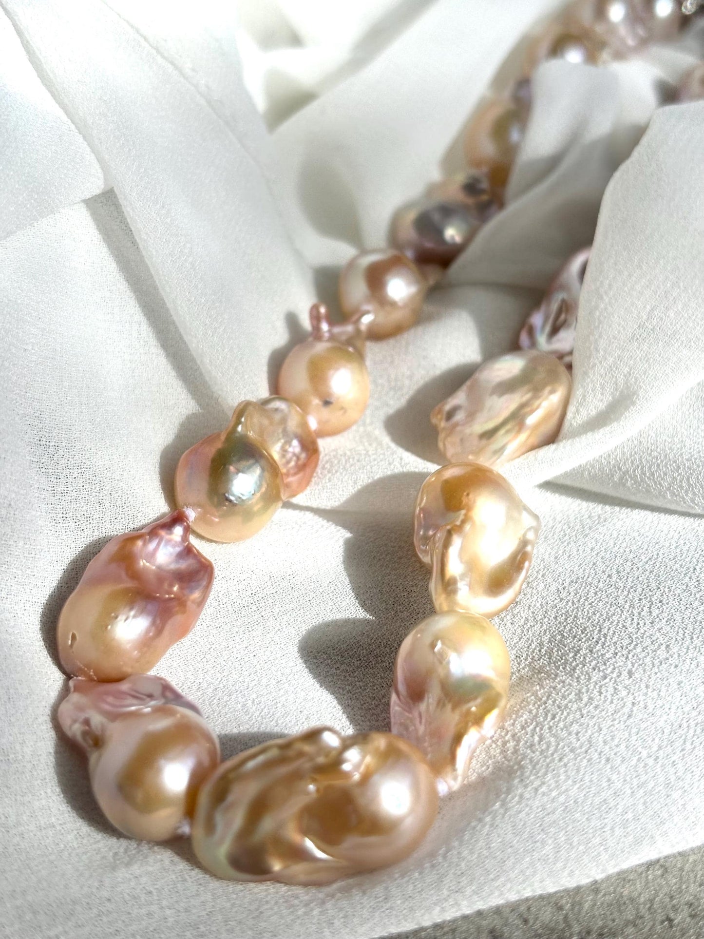 Persian Buttercup – Baroque Pearl Necklace