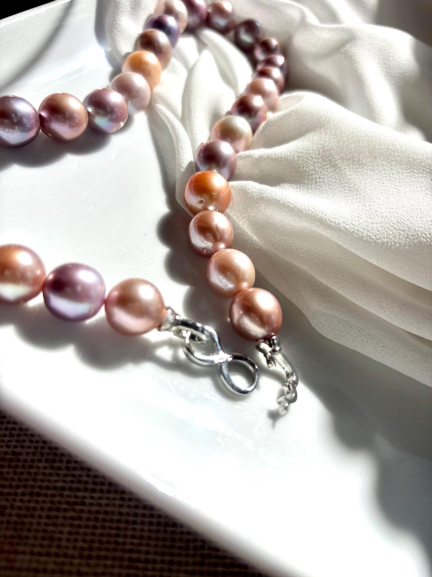 Aurora Bloom – Multicolor Baroque Pearl Necklace