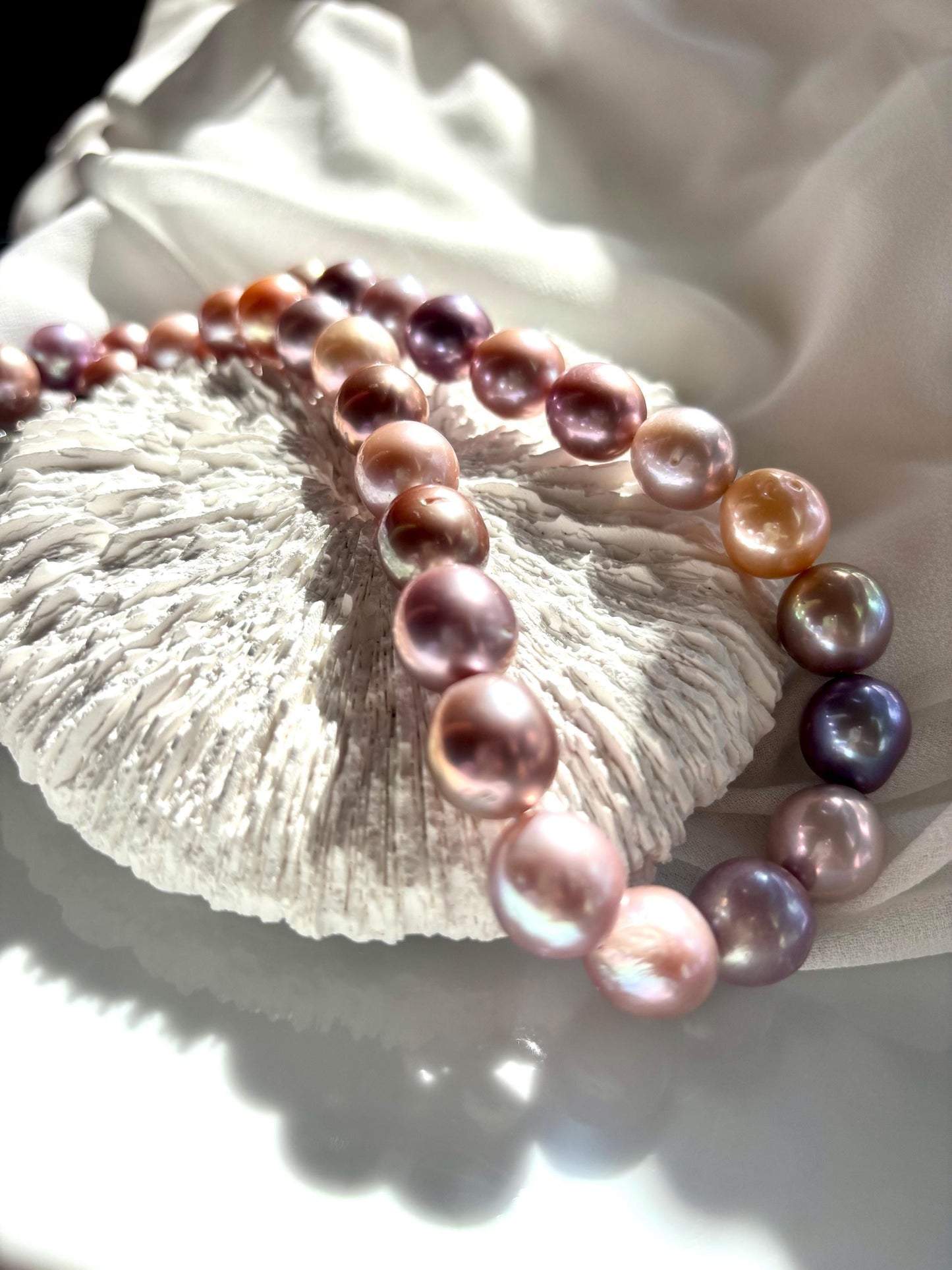 Aurora Bloom – Multicolor Baroque Pearl Necklace