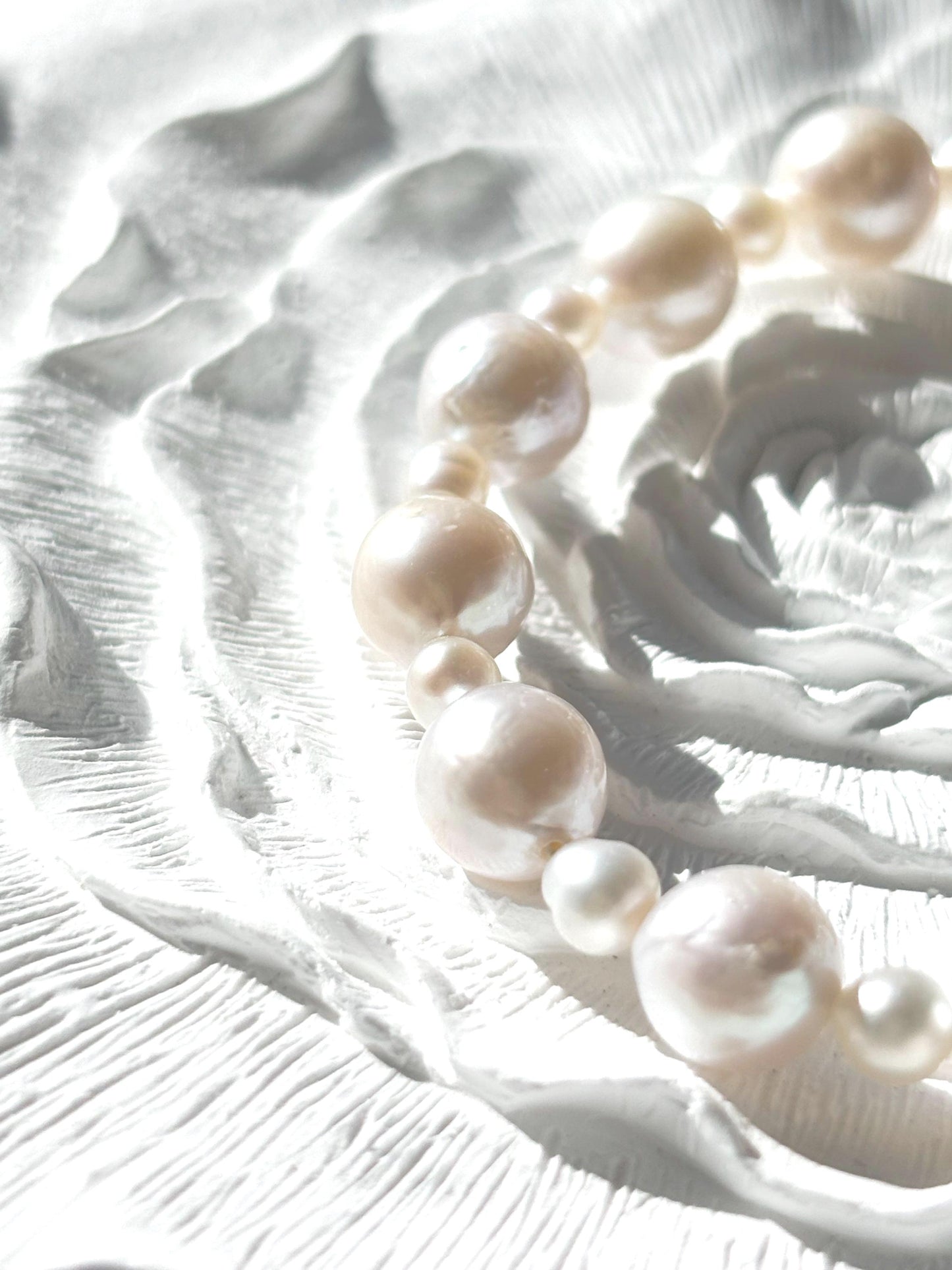 Ethereal Glow - White Freshwater Pearl Bracelet