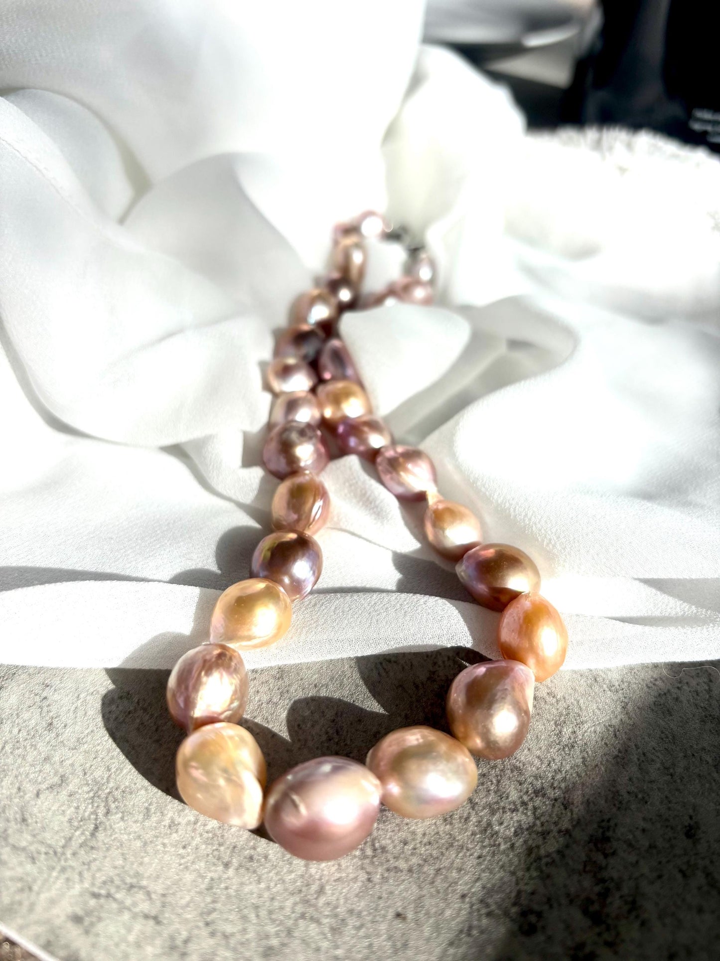 Twilight Garden – Multicolor Baroque Pearl Necklace