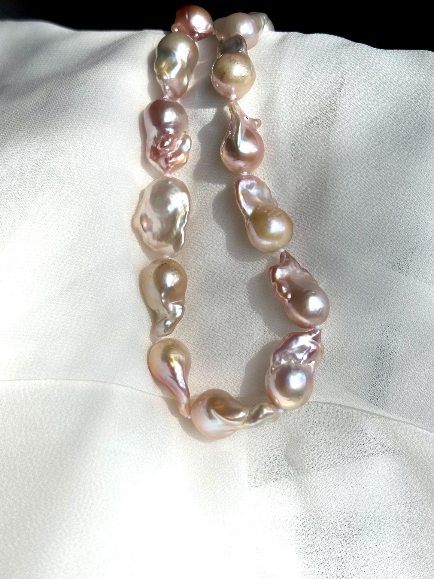 Persian Buttercup – Baroque Pearl Necklace