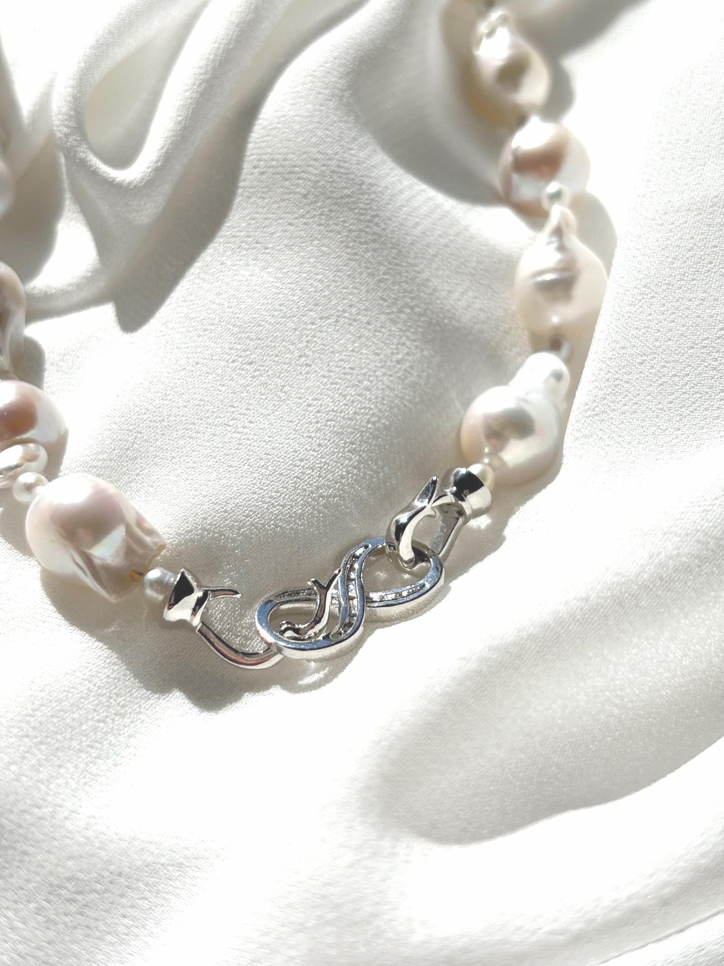 Mystic Ocean Tides - White Classic Baroque Bridal Fish-Tail Pearl Necklace