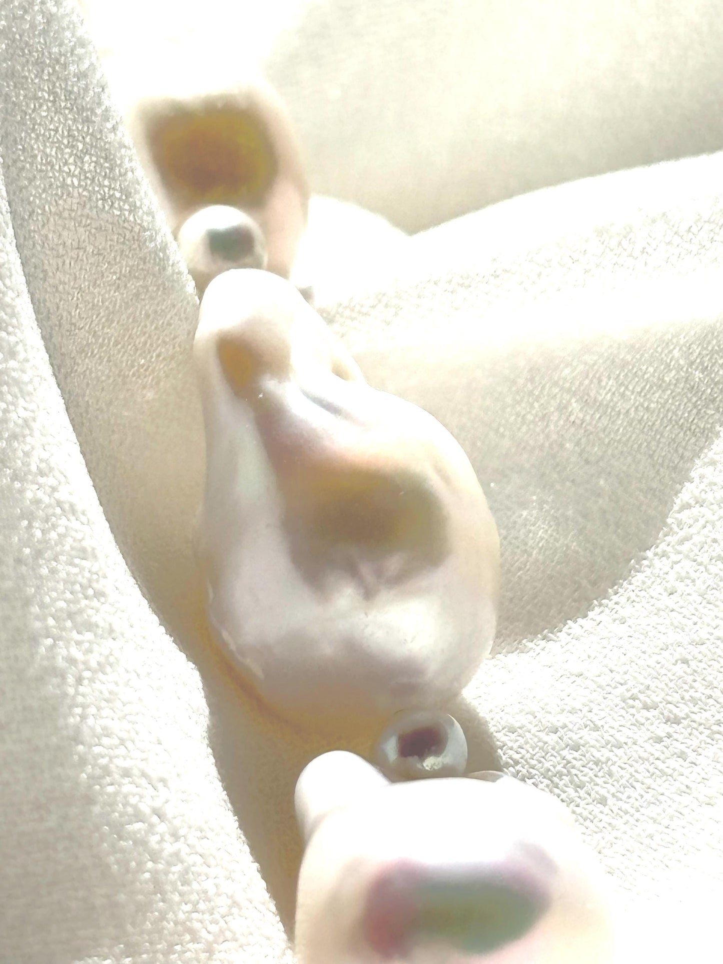 Mystic Ocean Tides - White Classic Baroque Bridal Fish-Tail Pearl Necklace