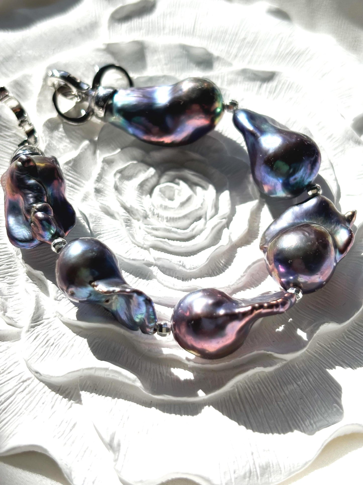 Ocean's Embrace - Fish-Tail Baroque Pearl Bracelet
